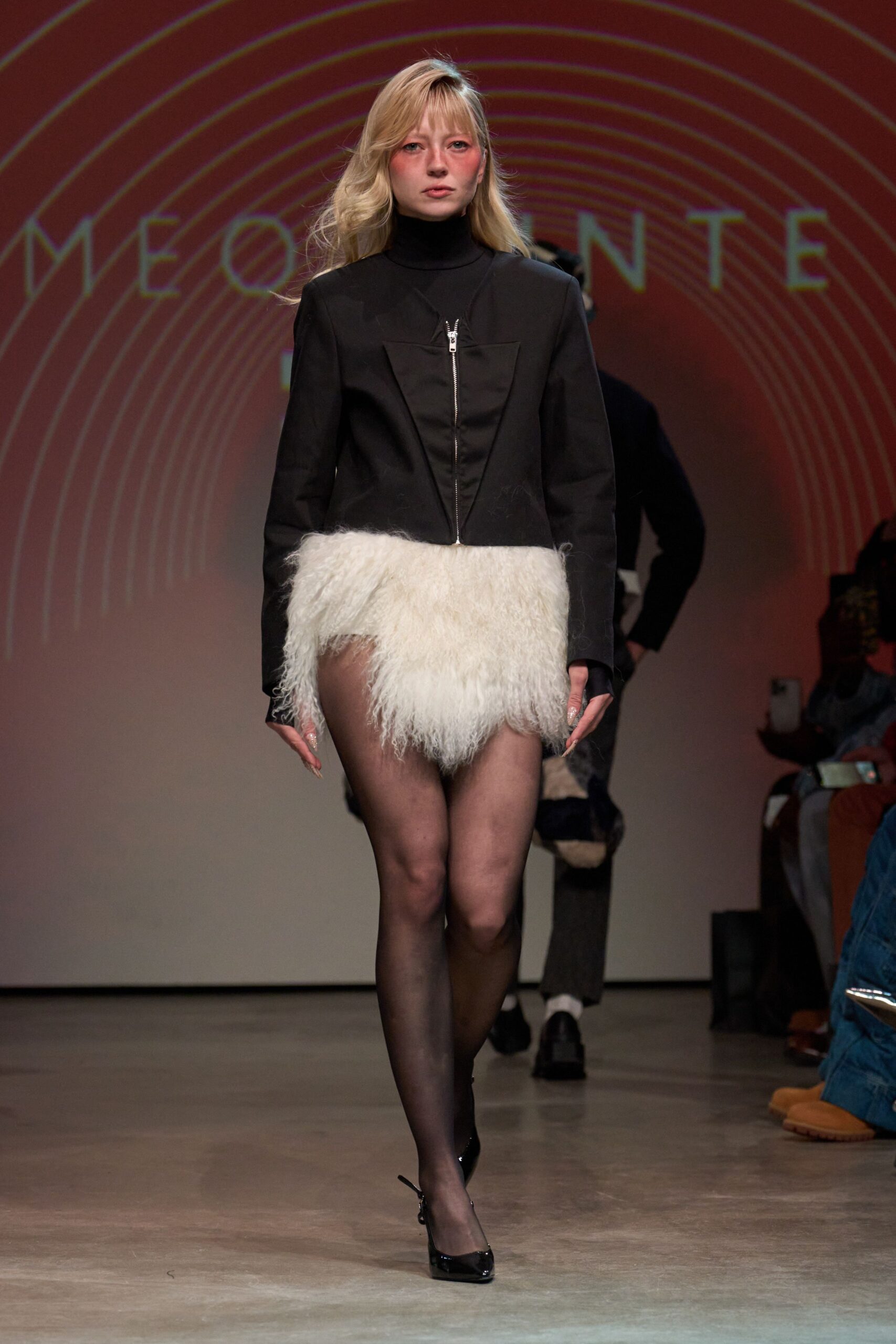 white fur fitted high-waisted layered mini skirt