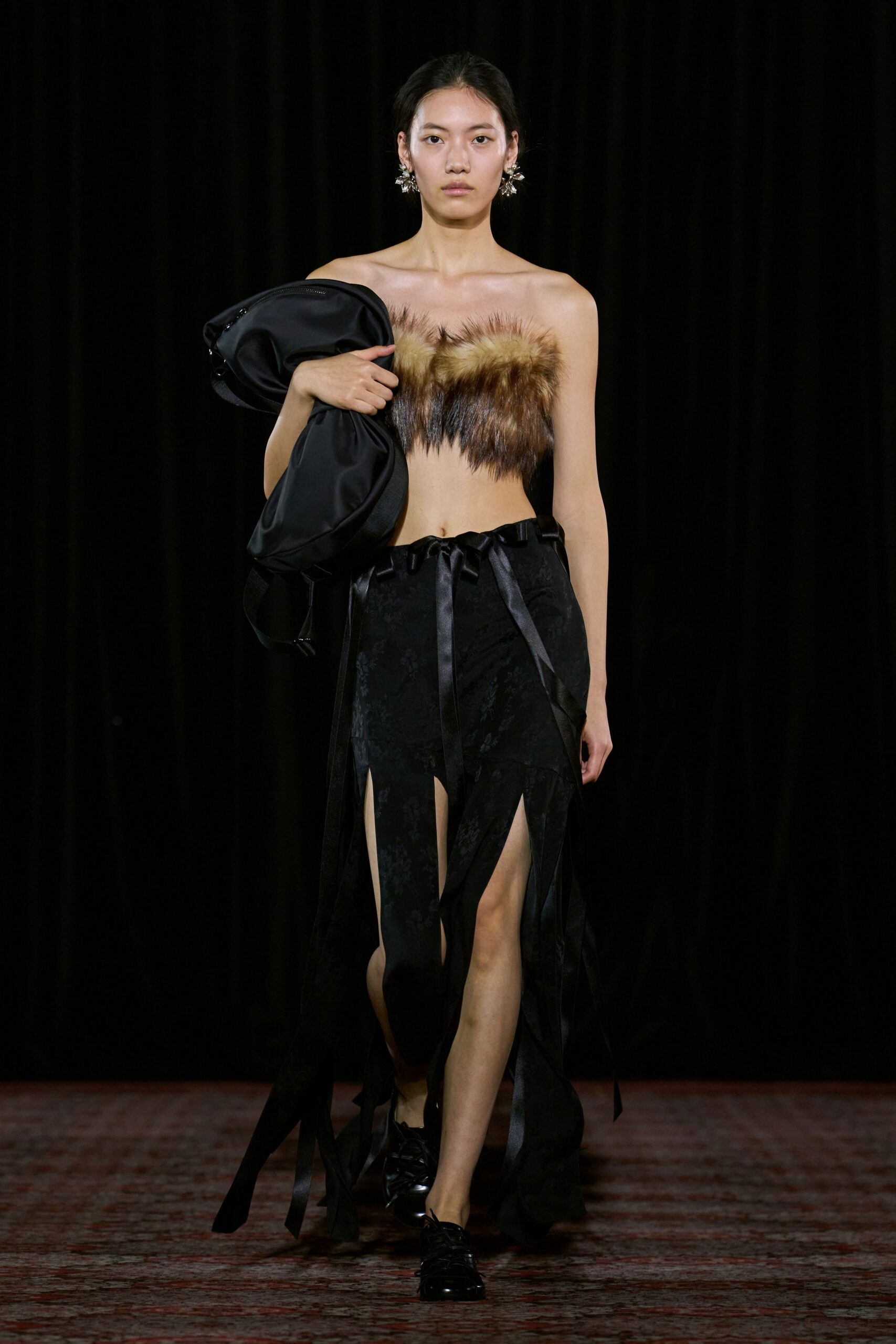brown fur sleeveless fitted top