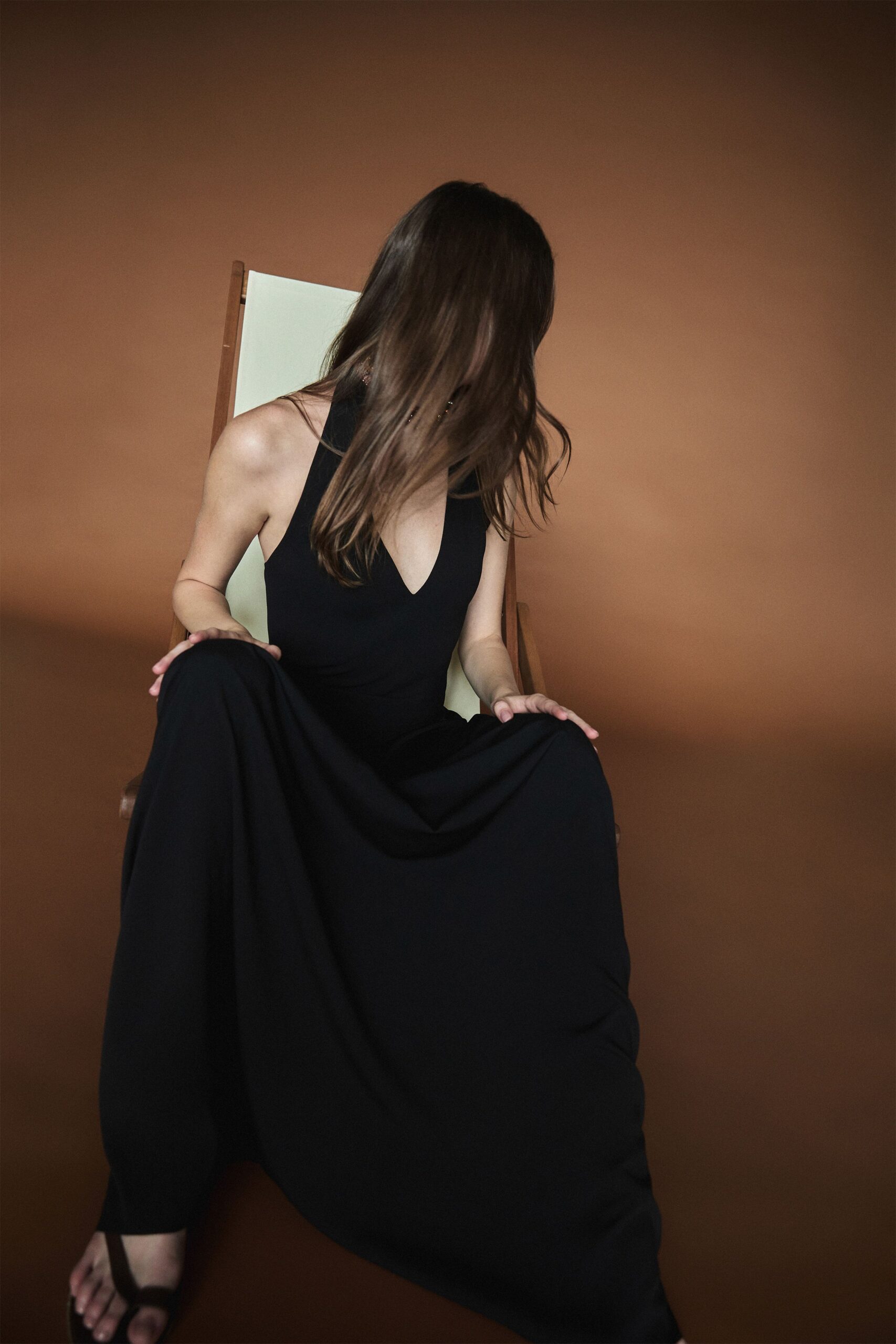 black sleeveless maxi gown
