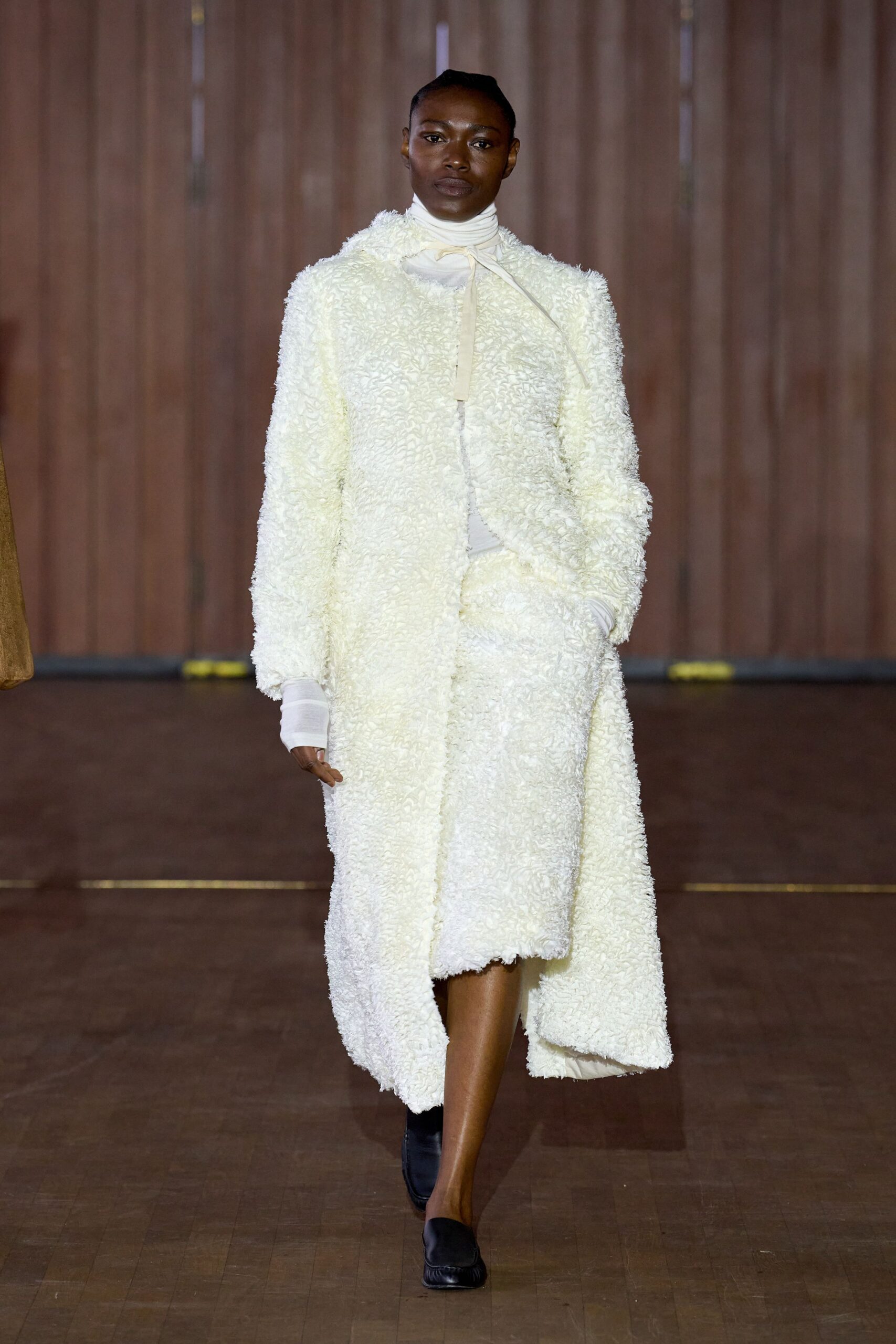white wool long-sleeve collared relaxed textured midi coat