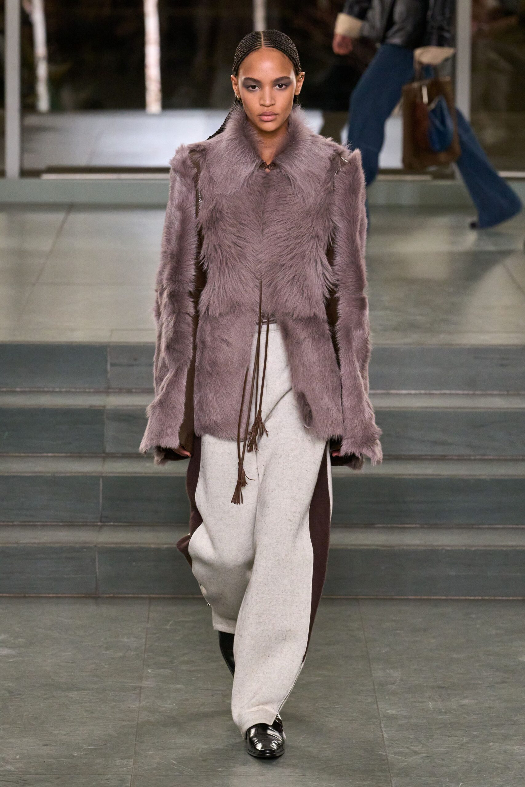 purple fur long-sleeve fitted fringed jacket