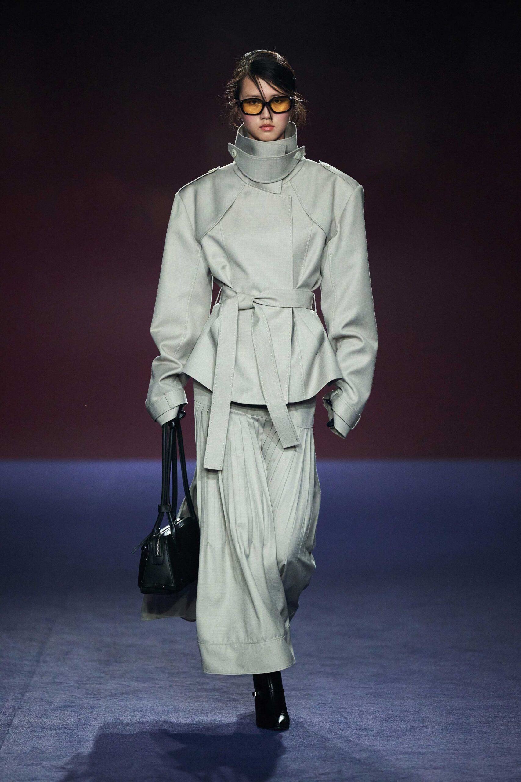 gray wool long-sleeve collared fitted belted coat