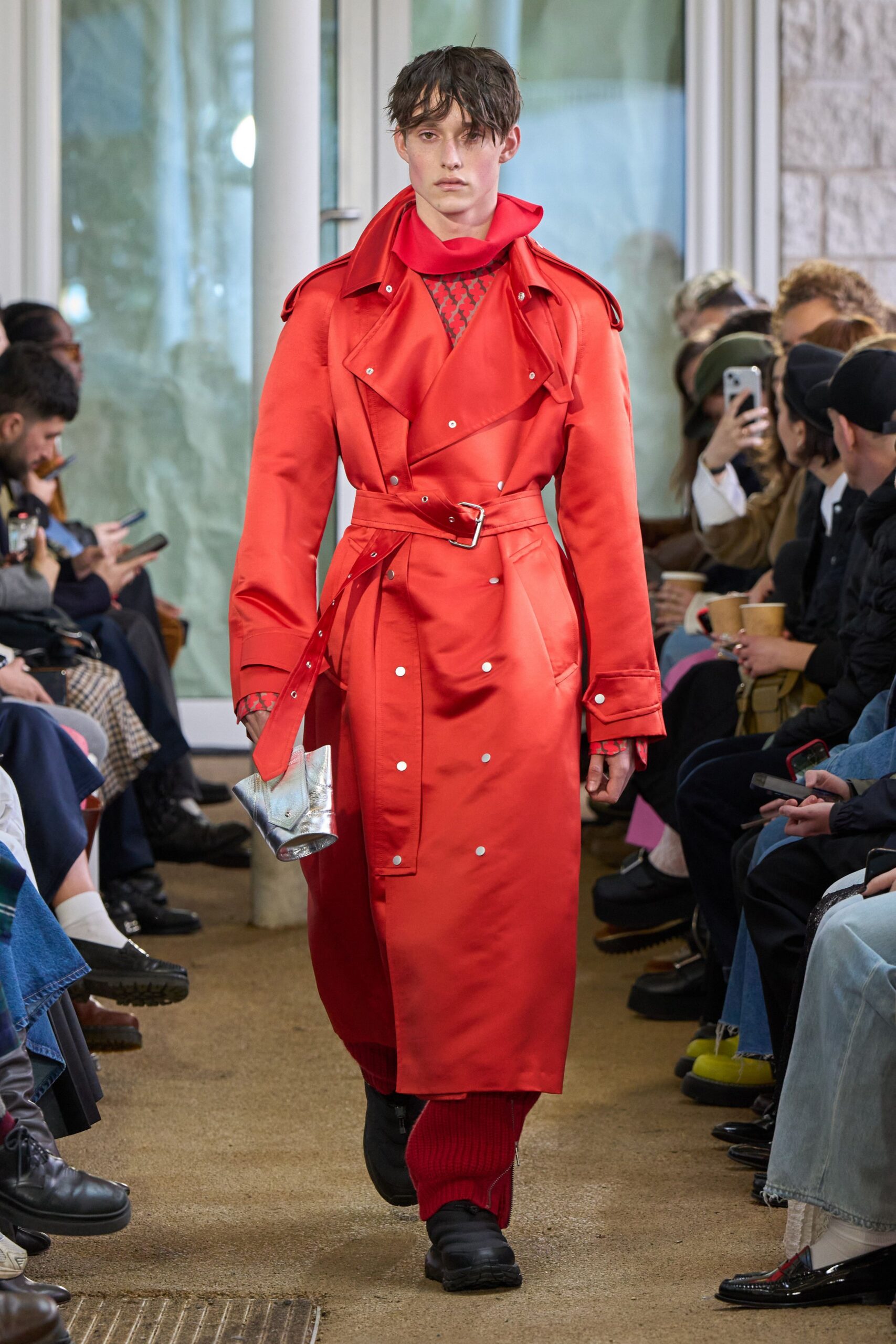 red cotton long-sleeve collared fitted belted trench