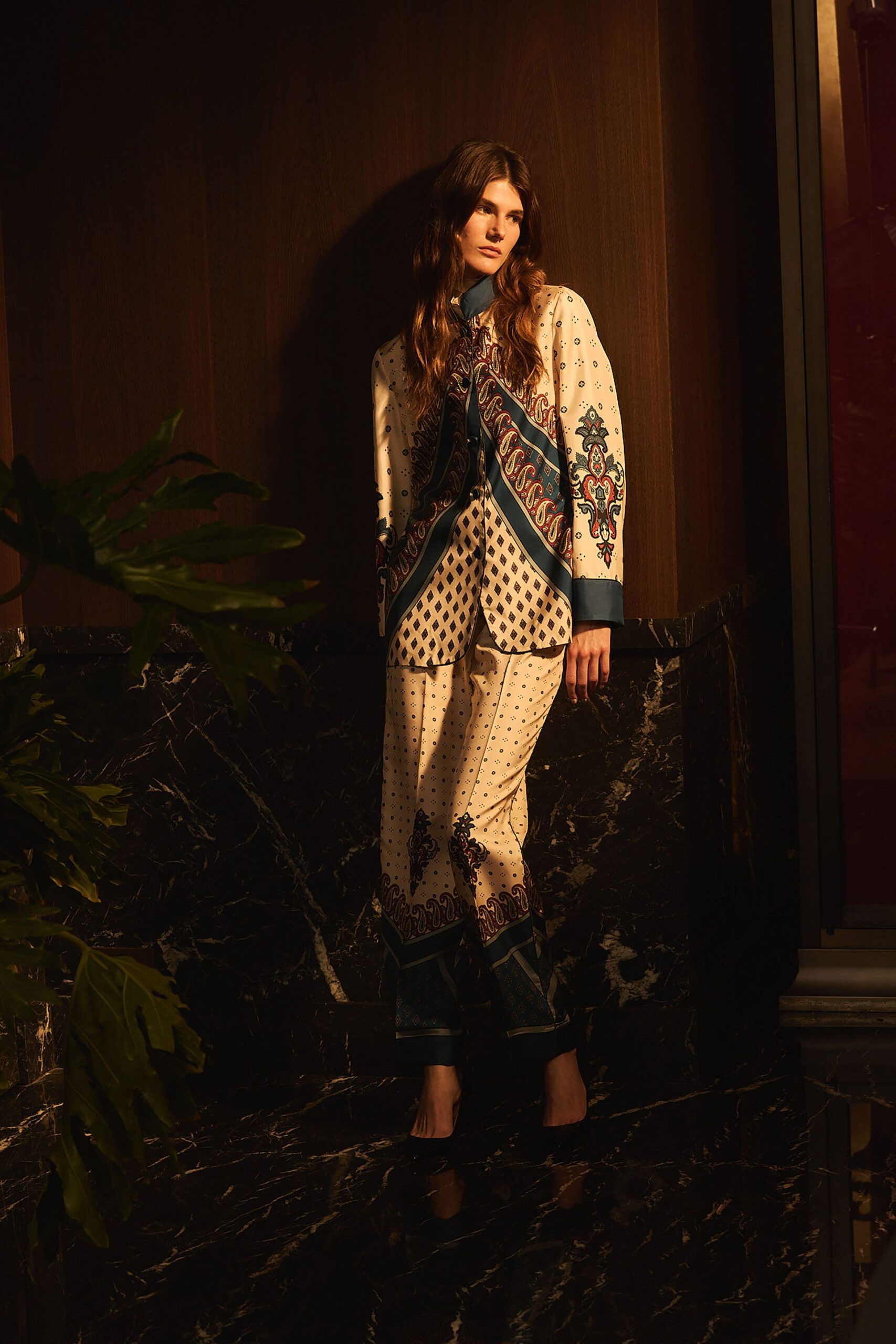 beige silk long-sleeve collared fitted embroidered printed blazer
