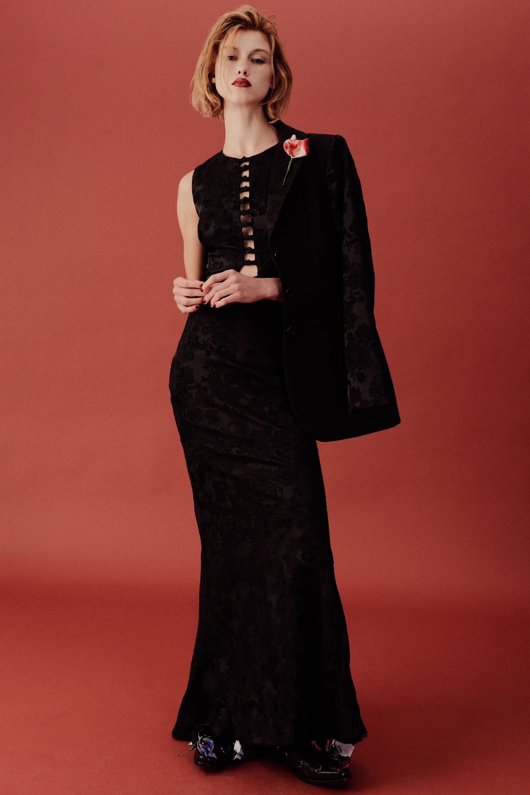 black silk long-sleeve collared structured buttoned blazer