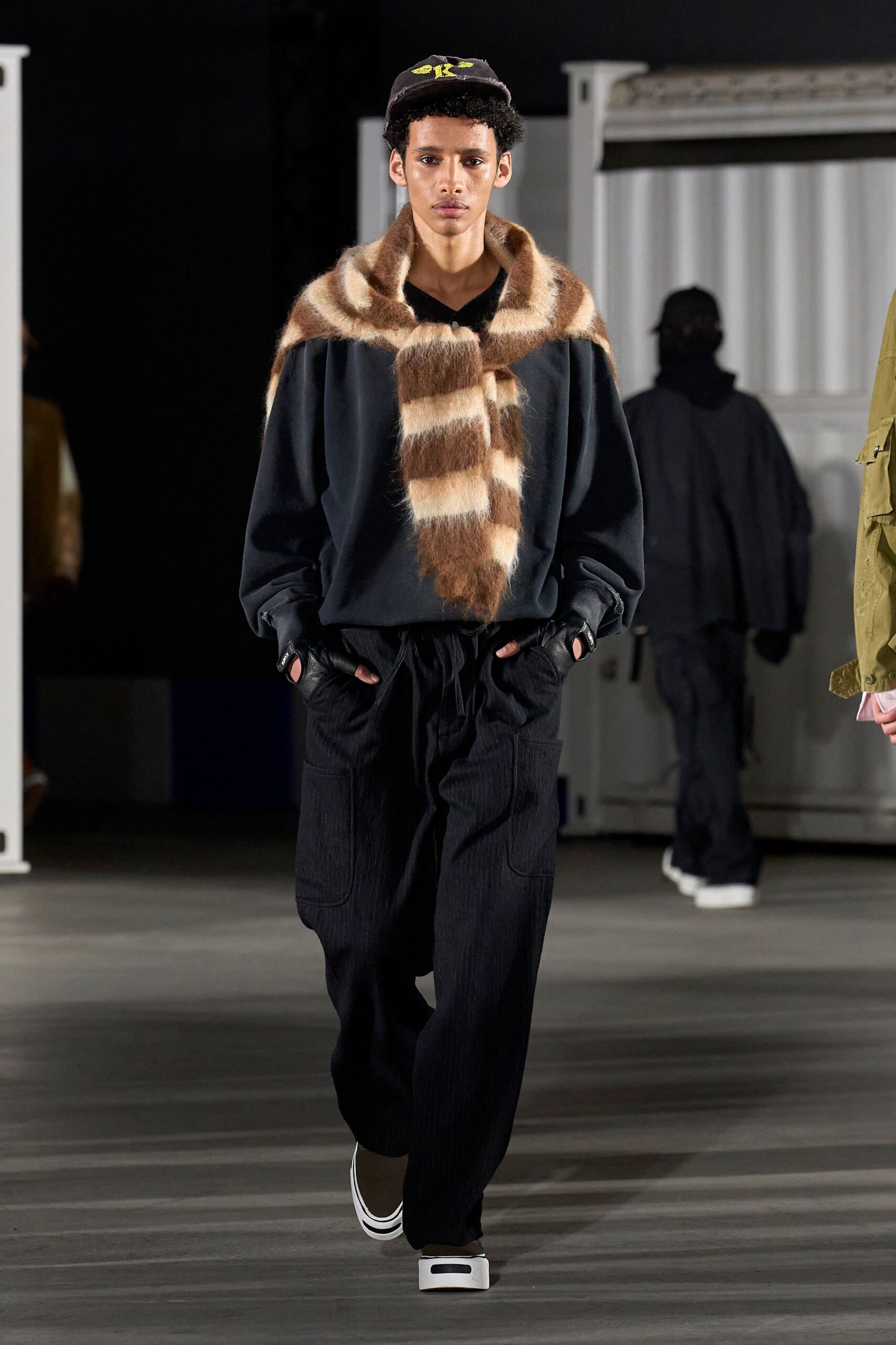 brown fur scarf
