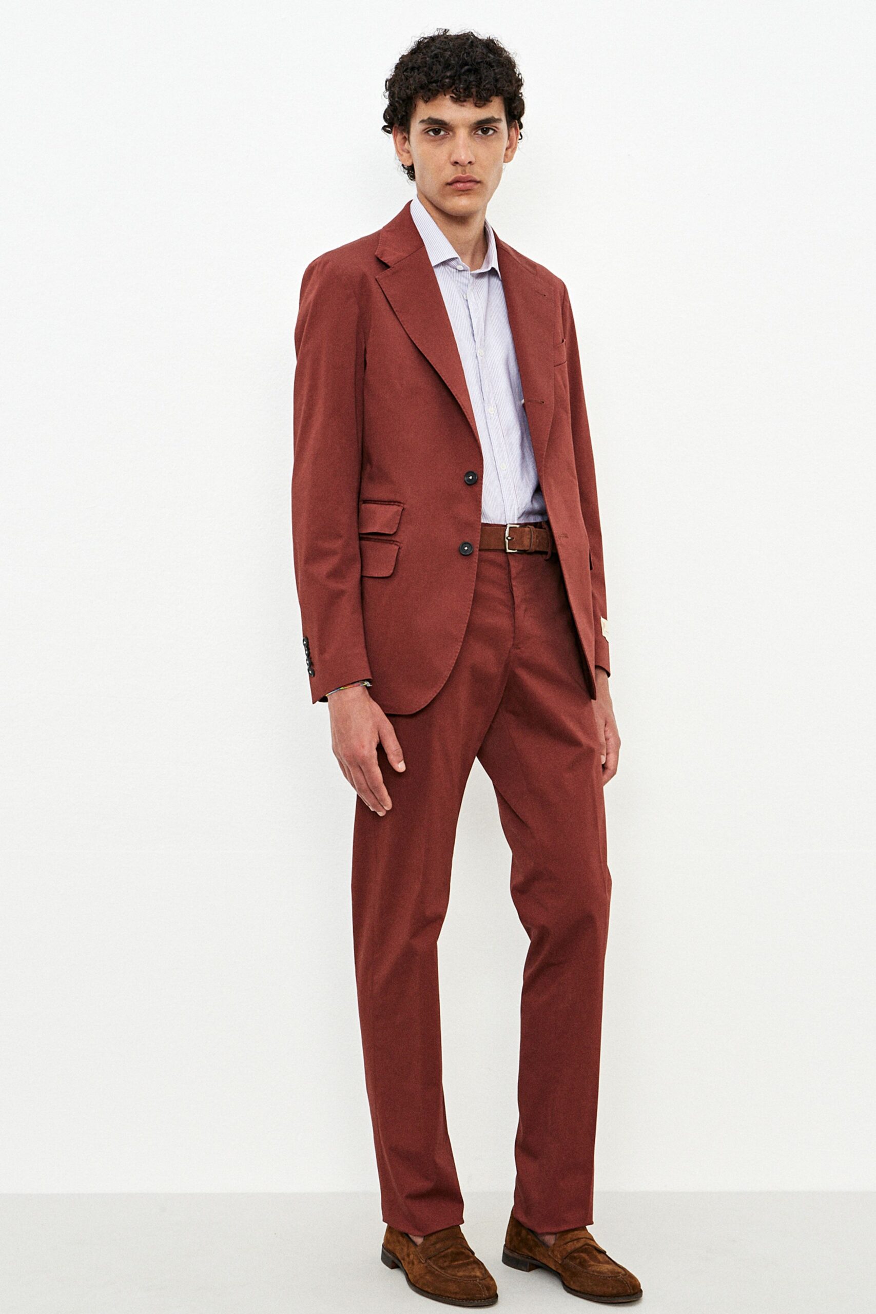 red cotton long-sleeve collared tailored buttoned suit