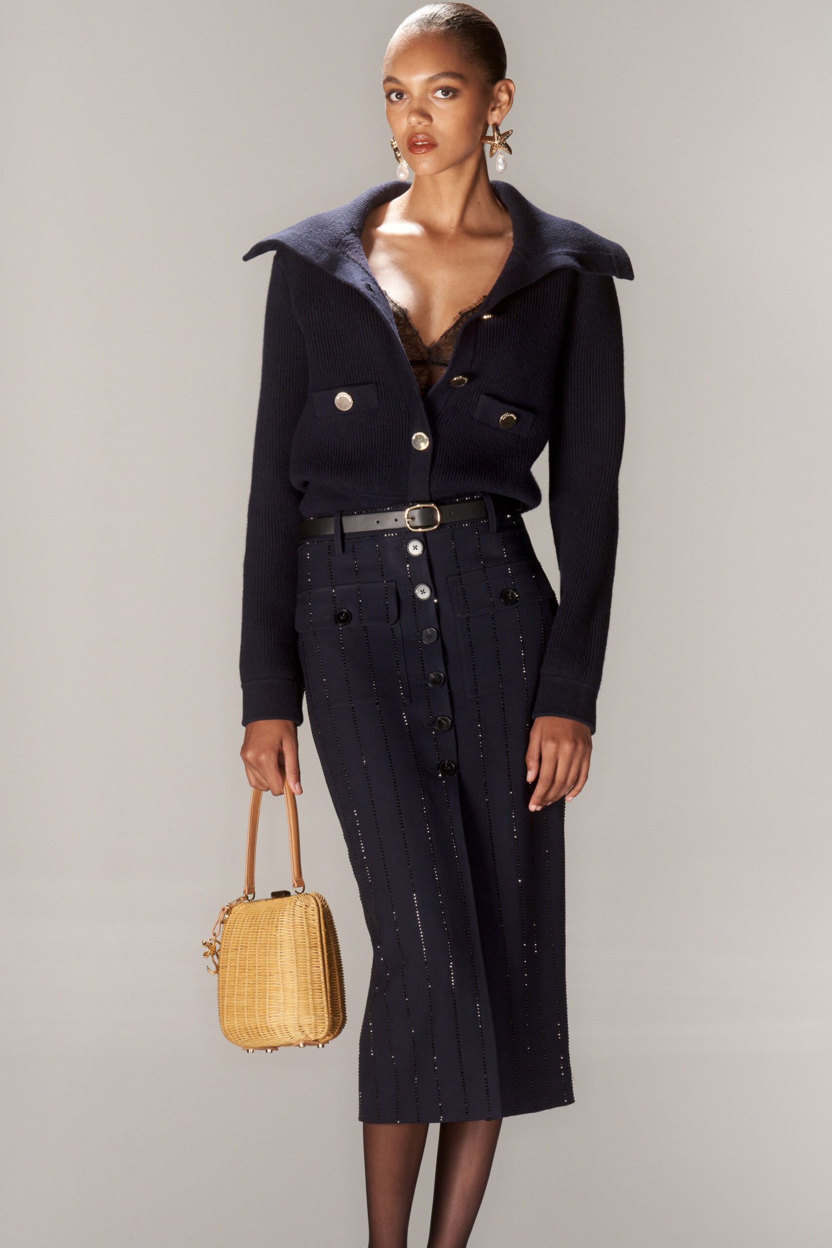 black cotton long-sleeve collared fitted buttoned cardigan