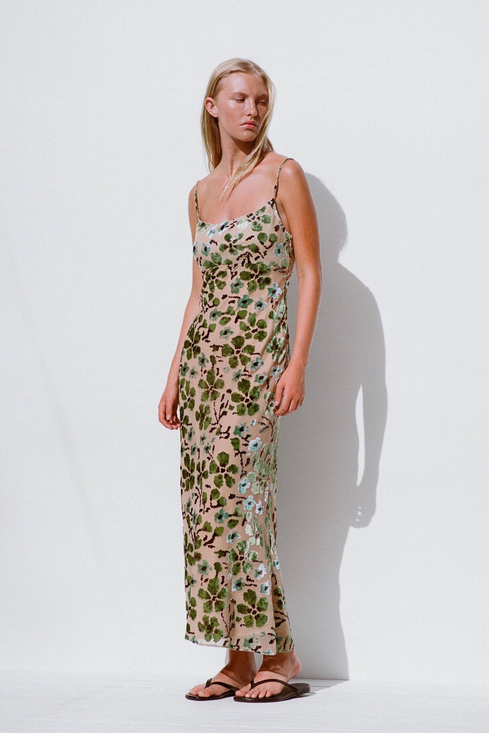 beige floral maxi dress with sandals
