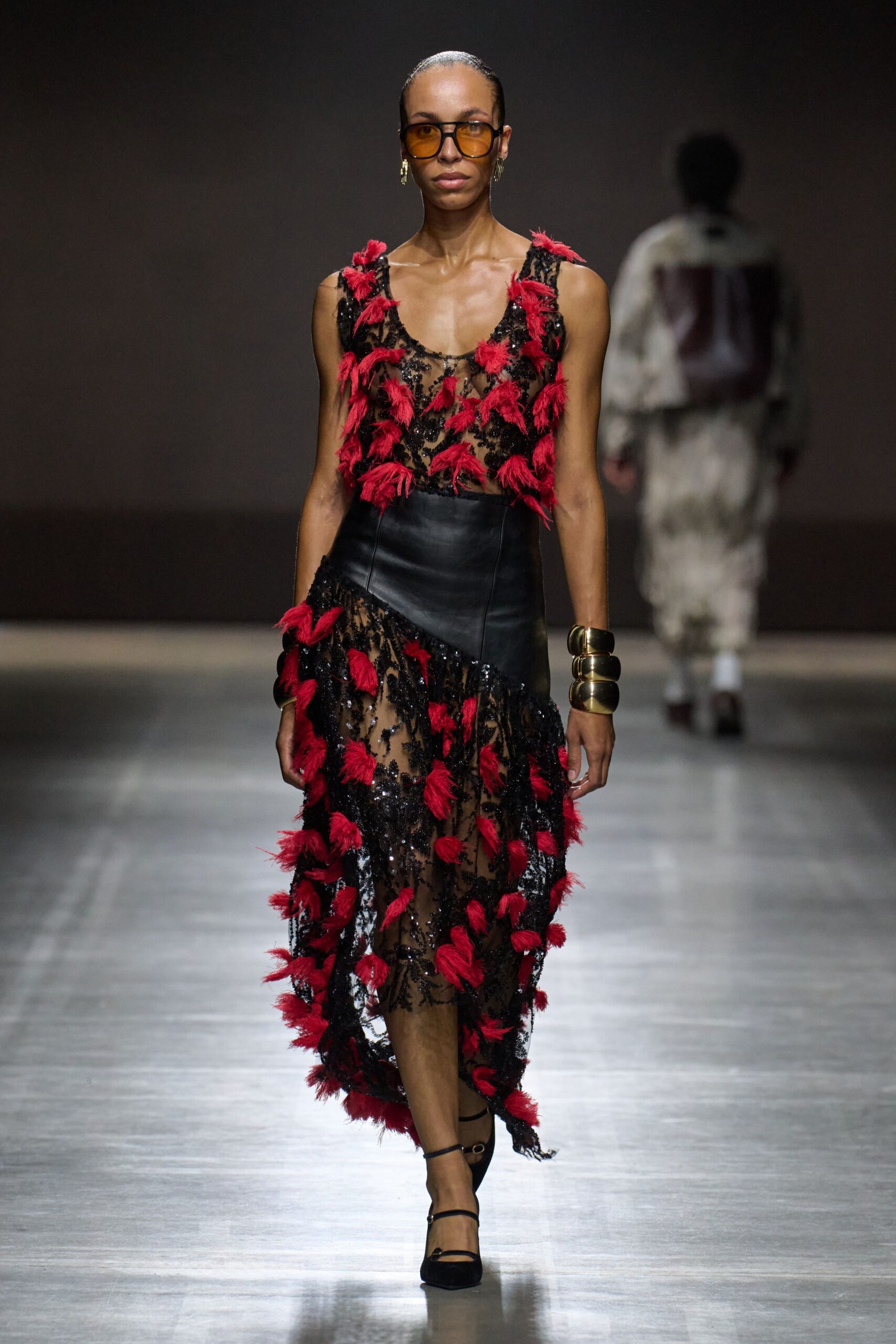 black lace sleeveless v-neck fitted ruffled layered dress