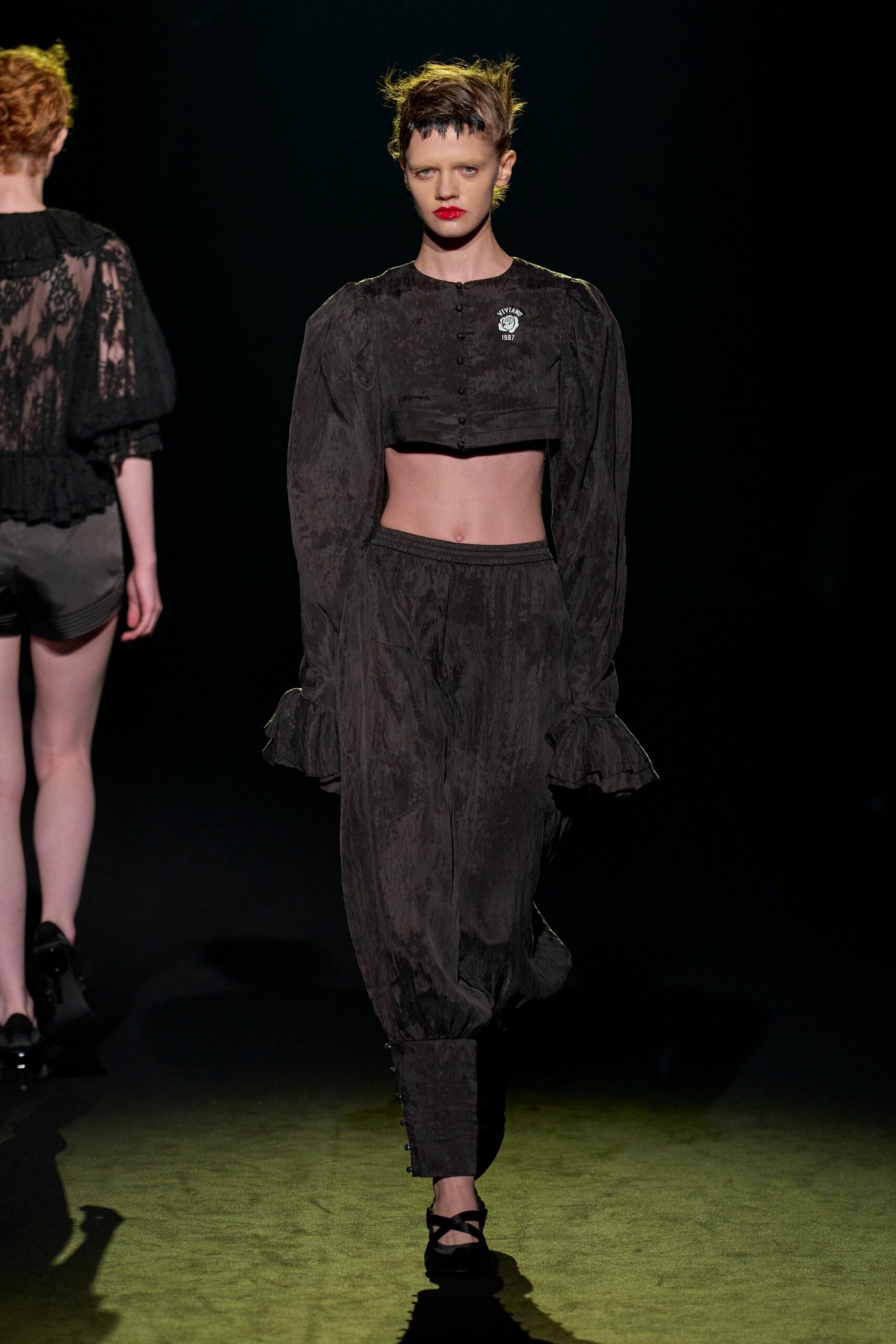 black silk fitted high-waisted pleated pants