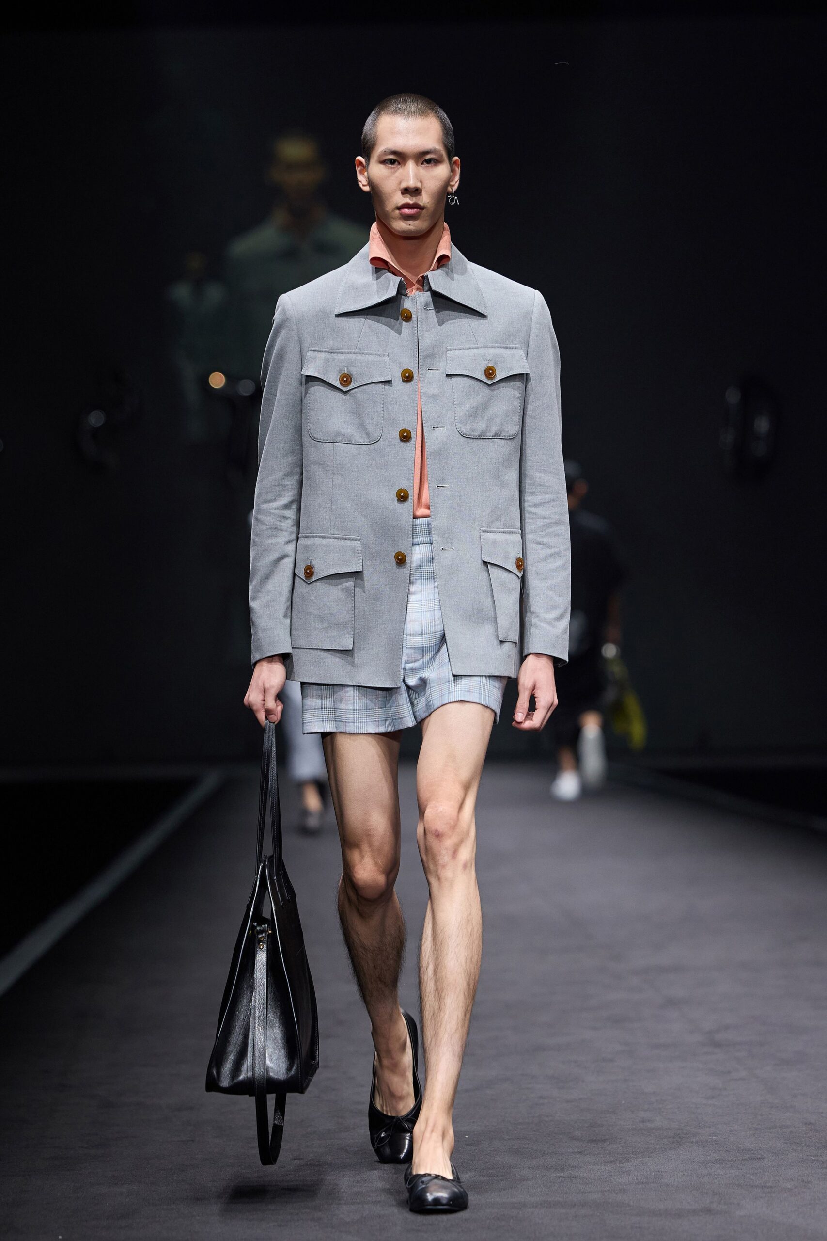 gray cotton long-sleeve collared fitted buttoned jacket