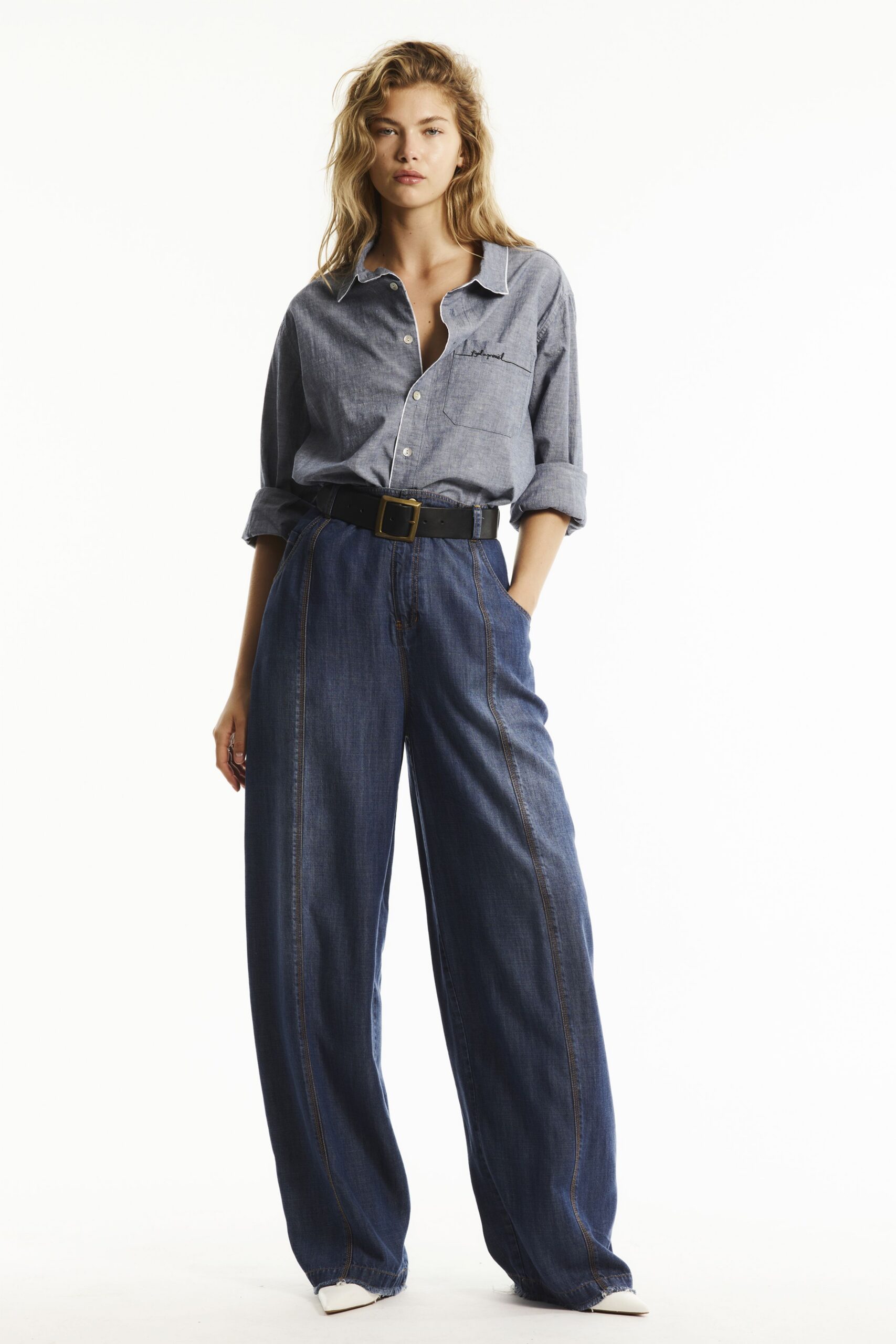 blue cotton shirt with wide-leg jeans