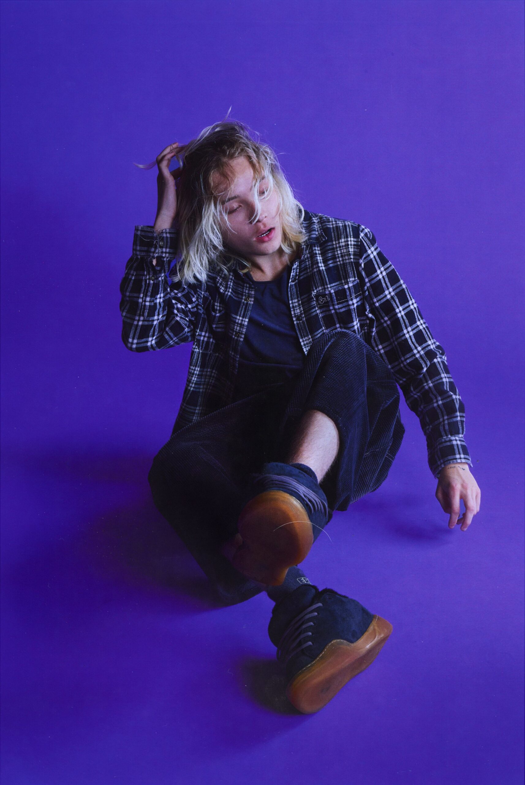 relaxed black checked shirt