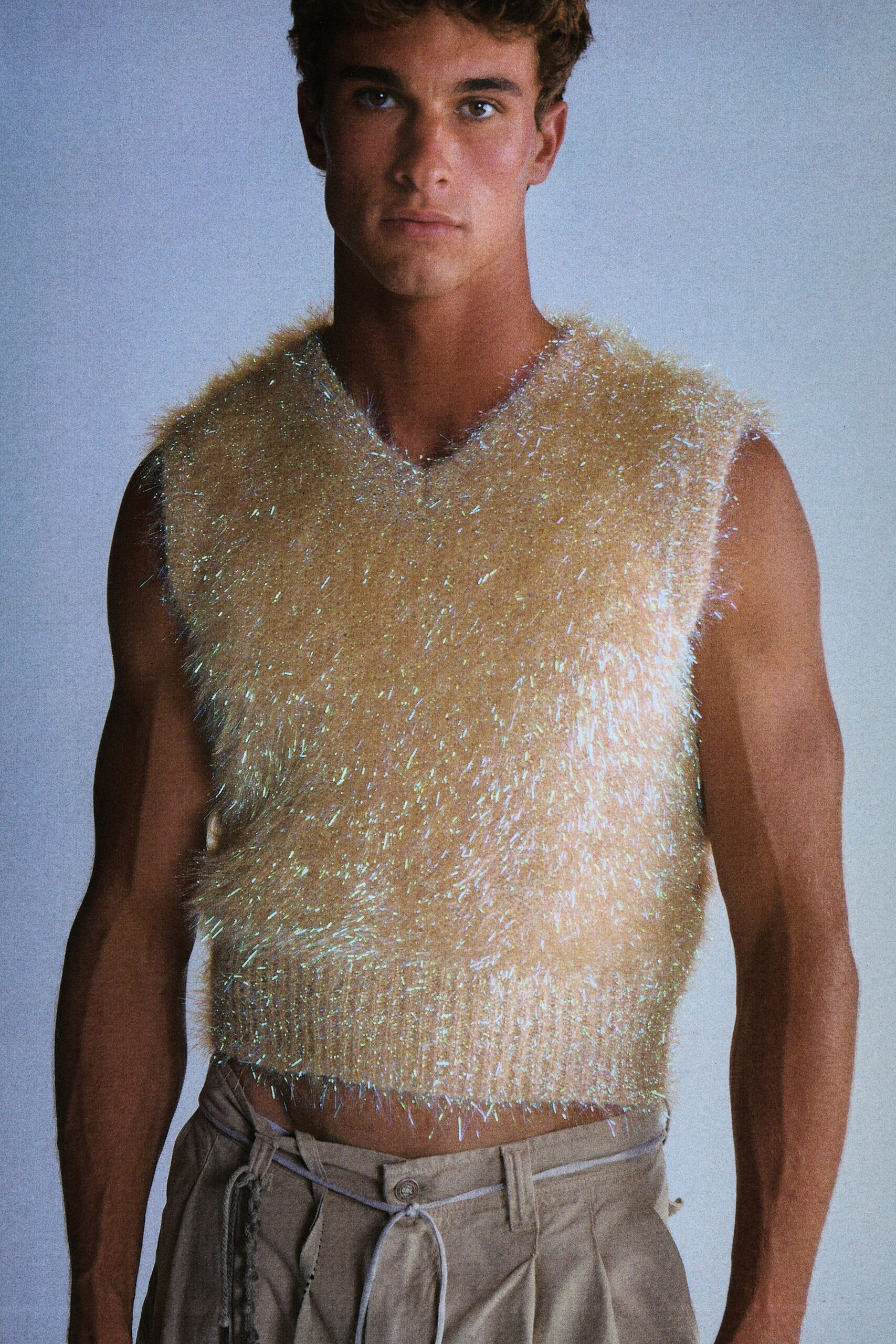gold wool sleeveless v-neck fitted textured shiny top