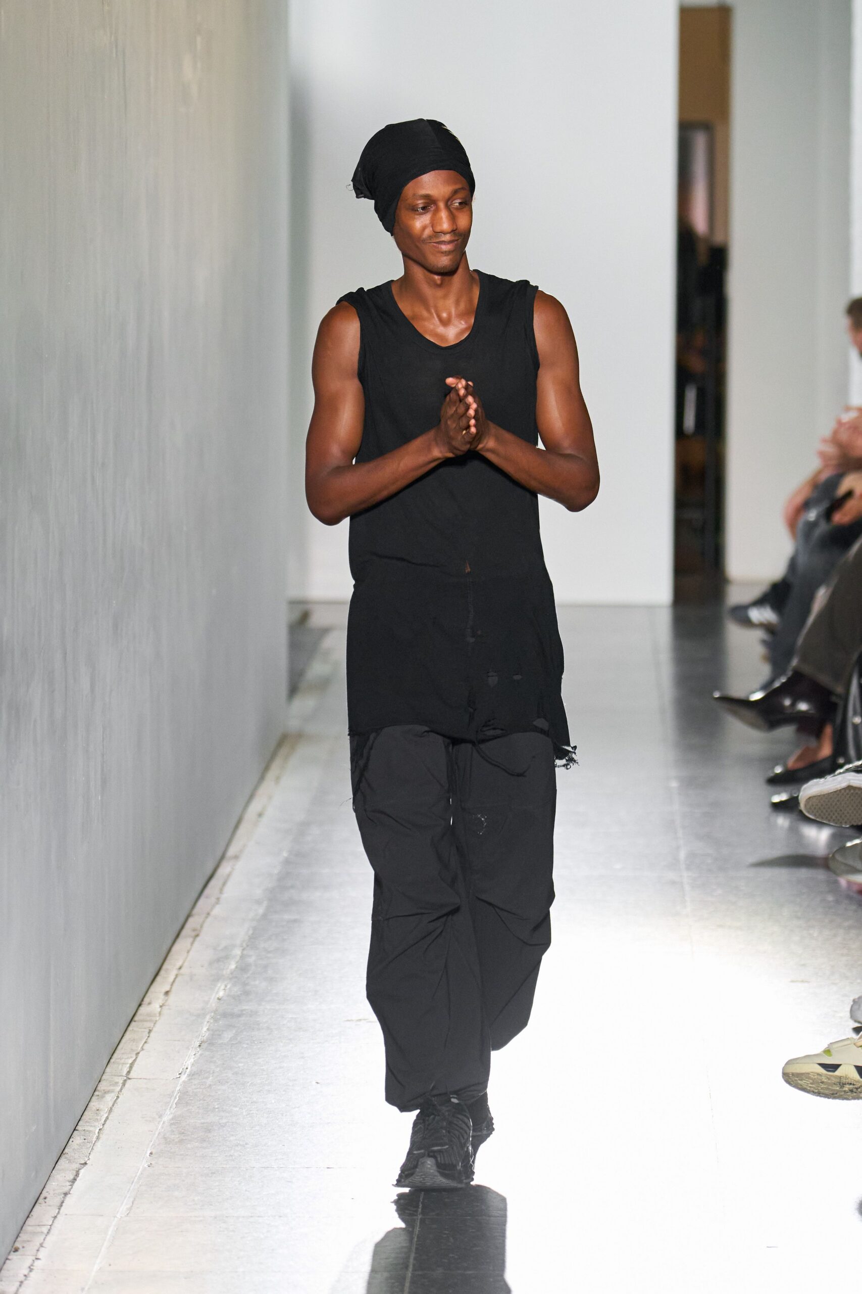 black relaxed top and pants