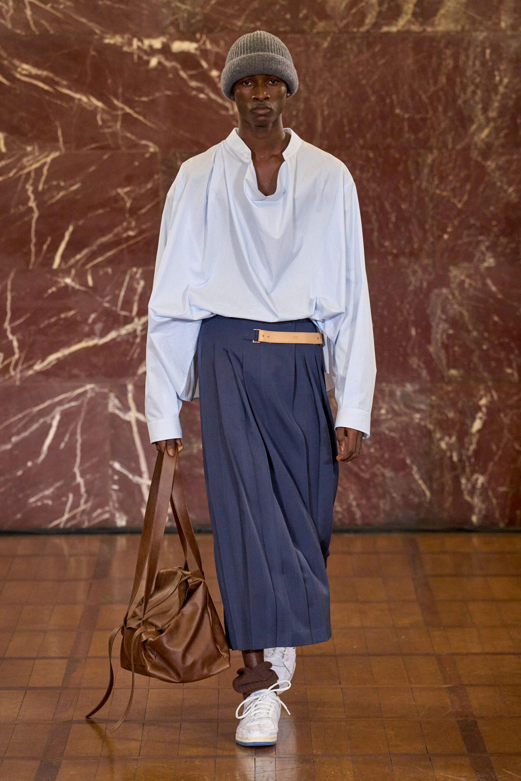 blue cotton long-sleeve collared oversized pleated shirt