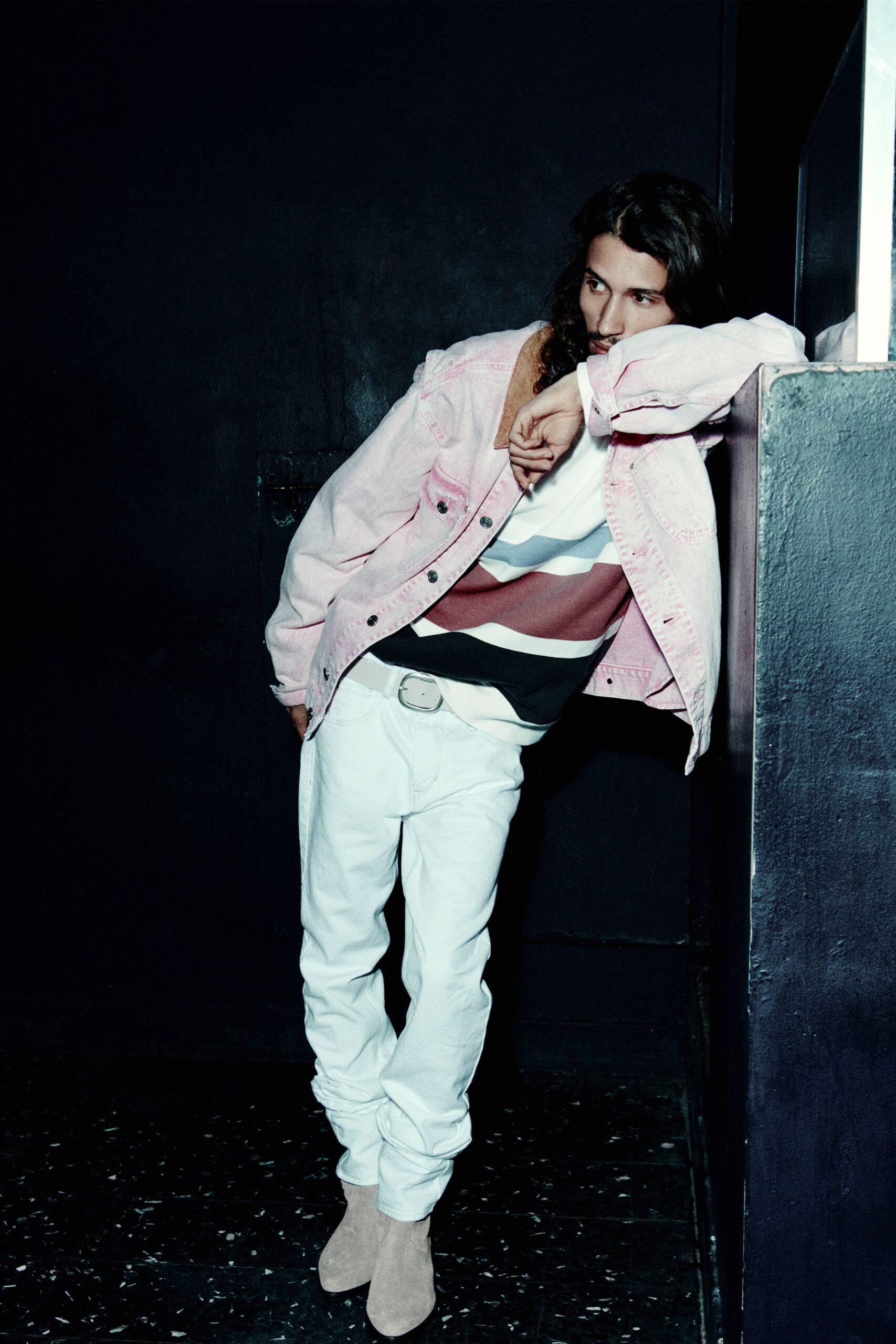 pink denim long-sleeve collared relaxed buttoned jacket