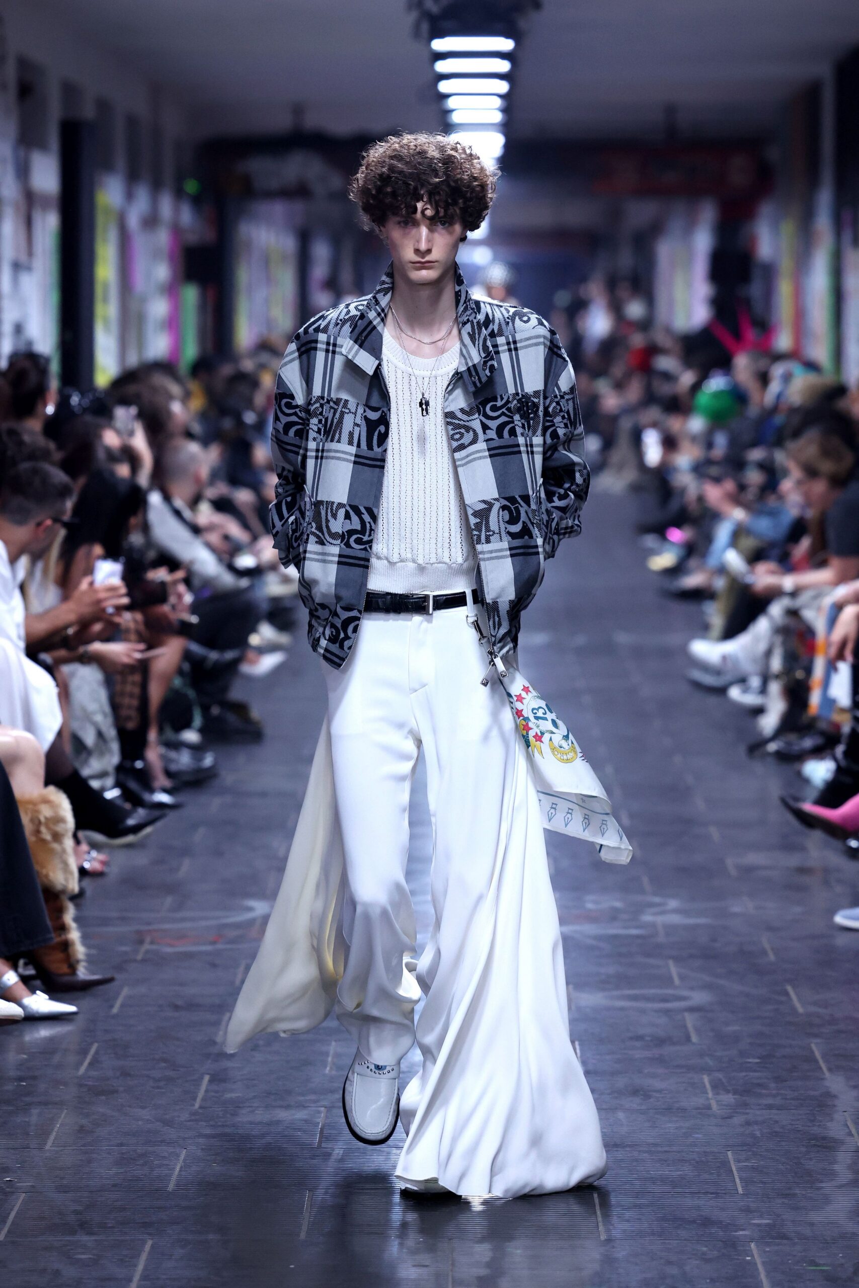 relaxed black and white shirt with wide-leg pants