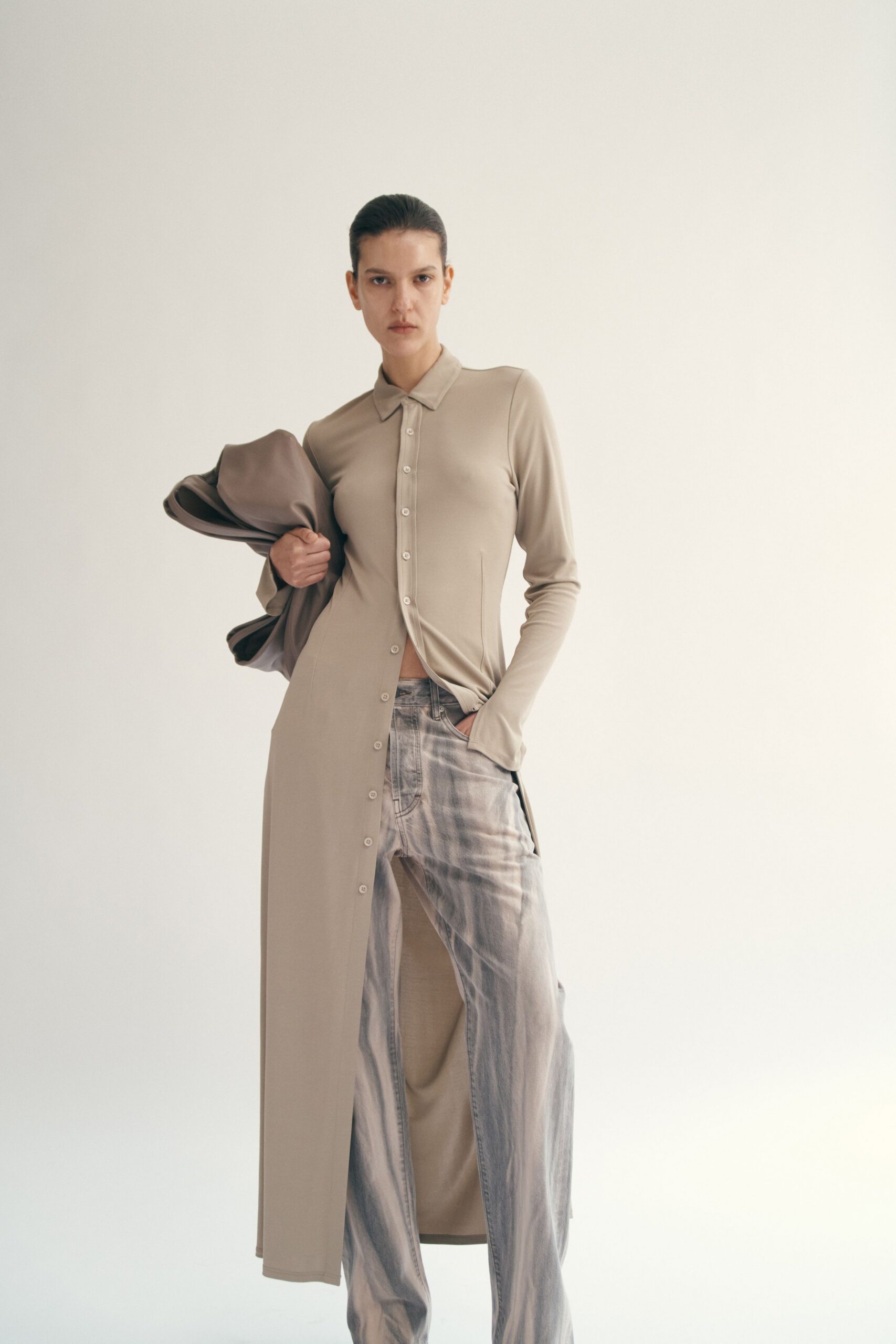 beige cotton long-sleeve collared fitted buttoned midi shirt-dress