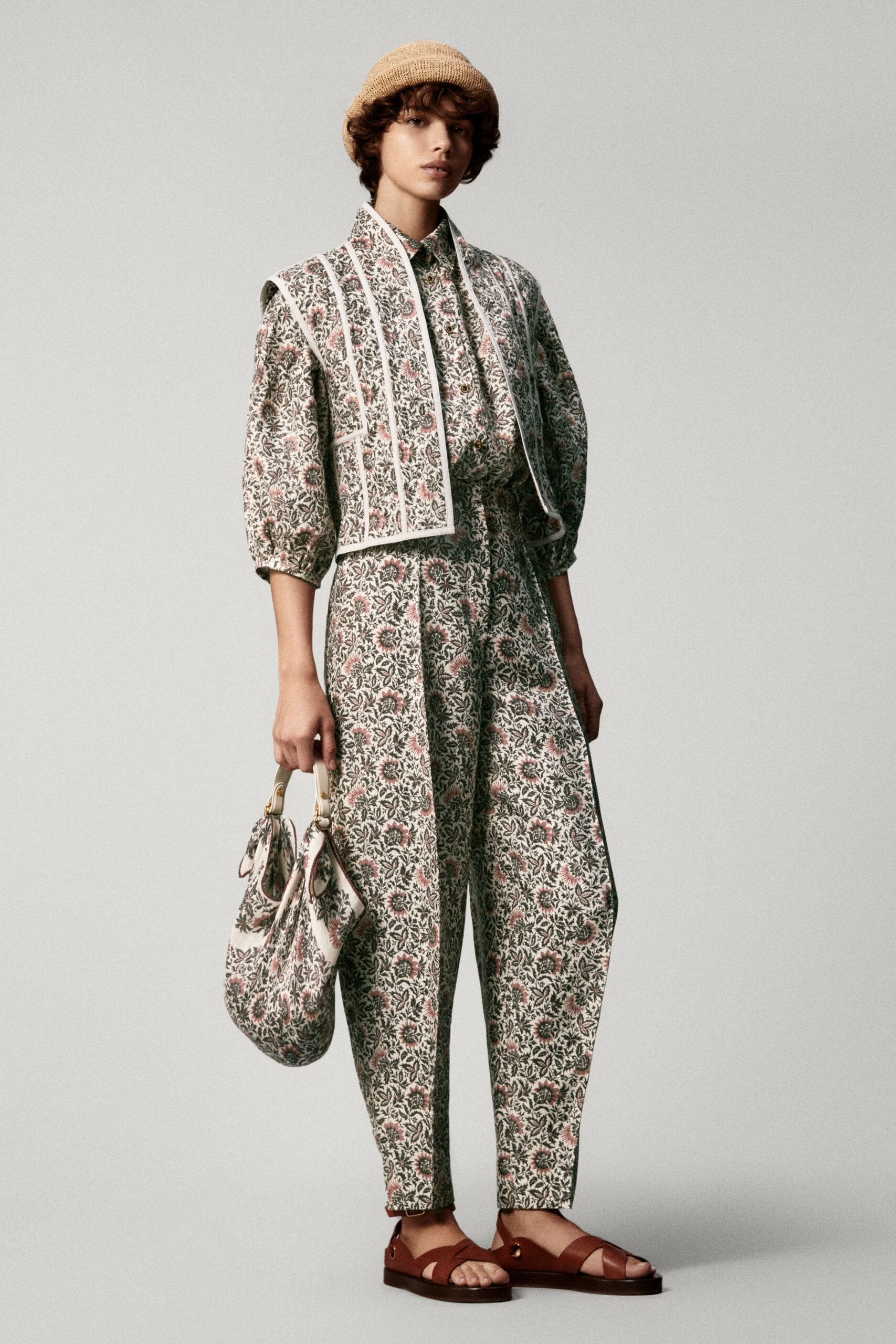 white cotton collared short-sleeve relaxed printed top