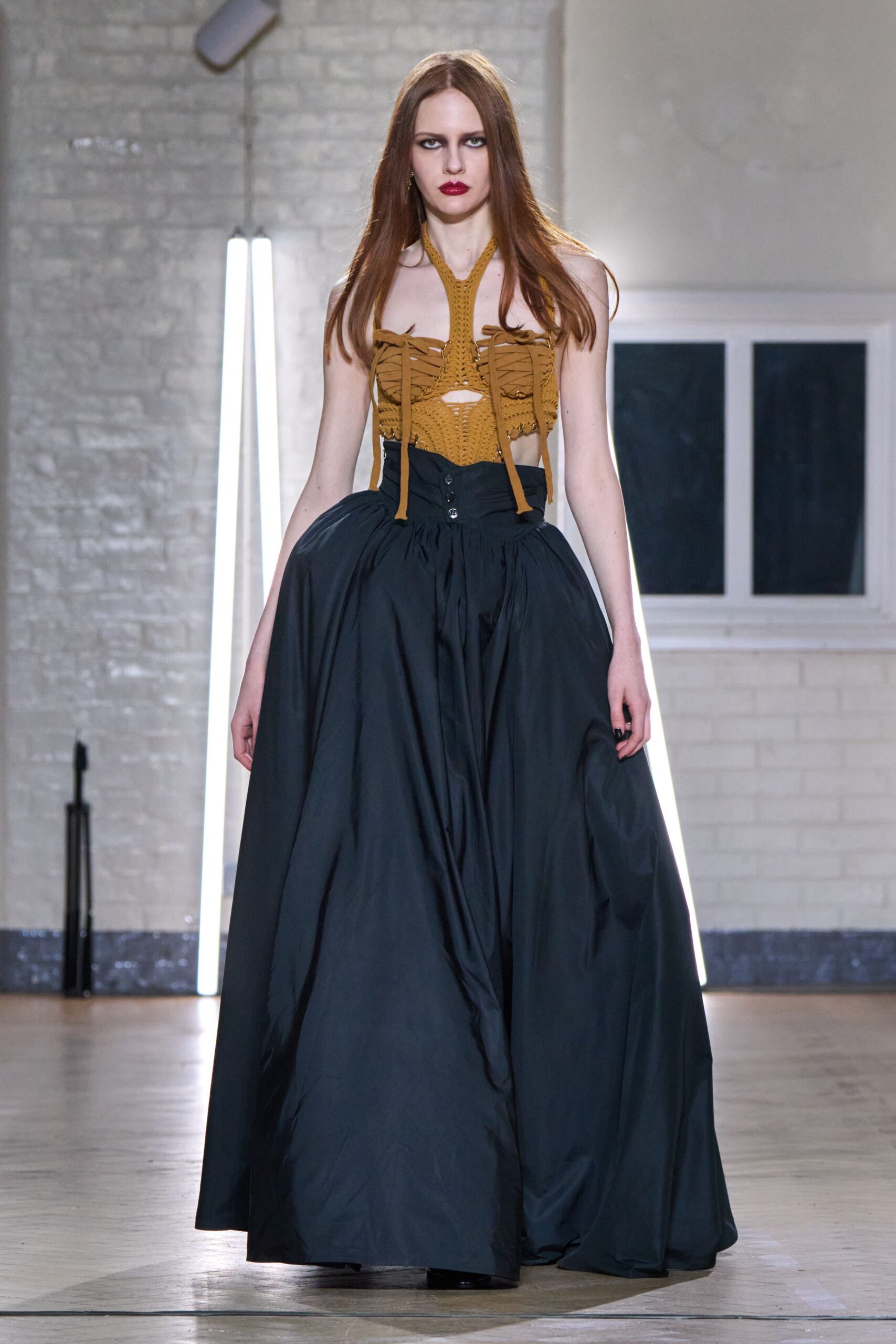 brown cotton sleeveless v-neck fitted ruffled bustier