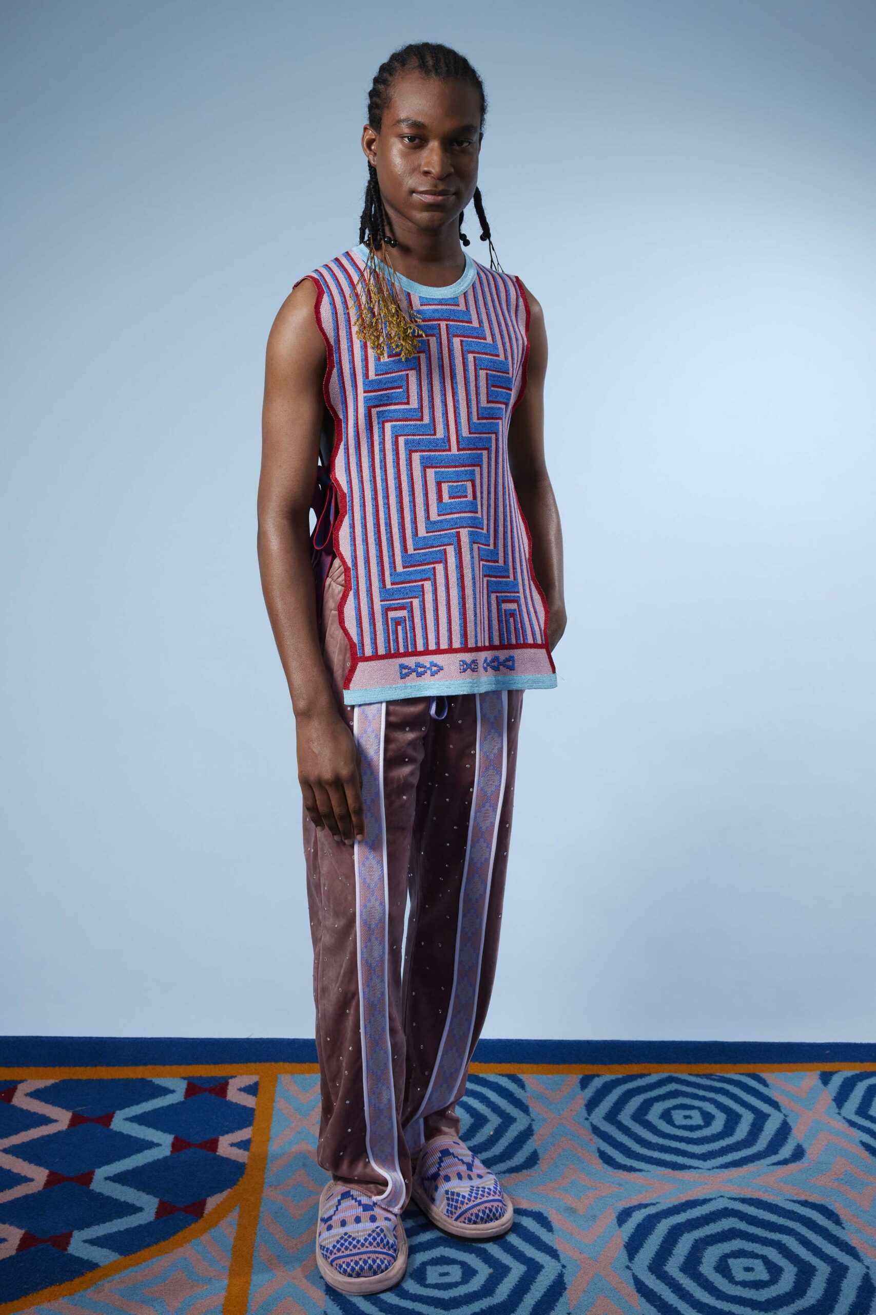 blue cotton sleeveless high-neck fitted printed top