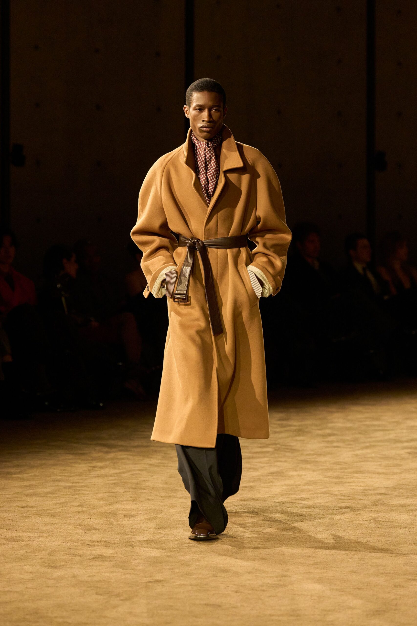 brown oversized coat with black pants