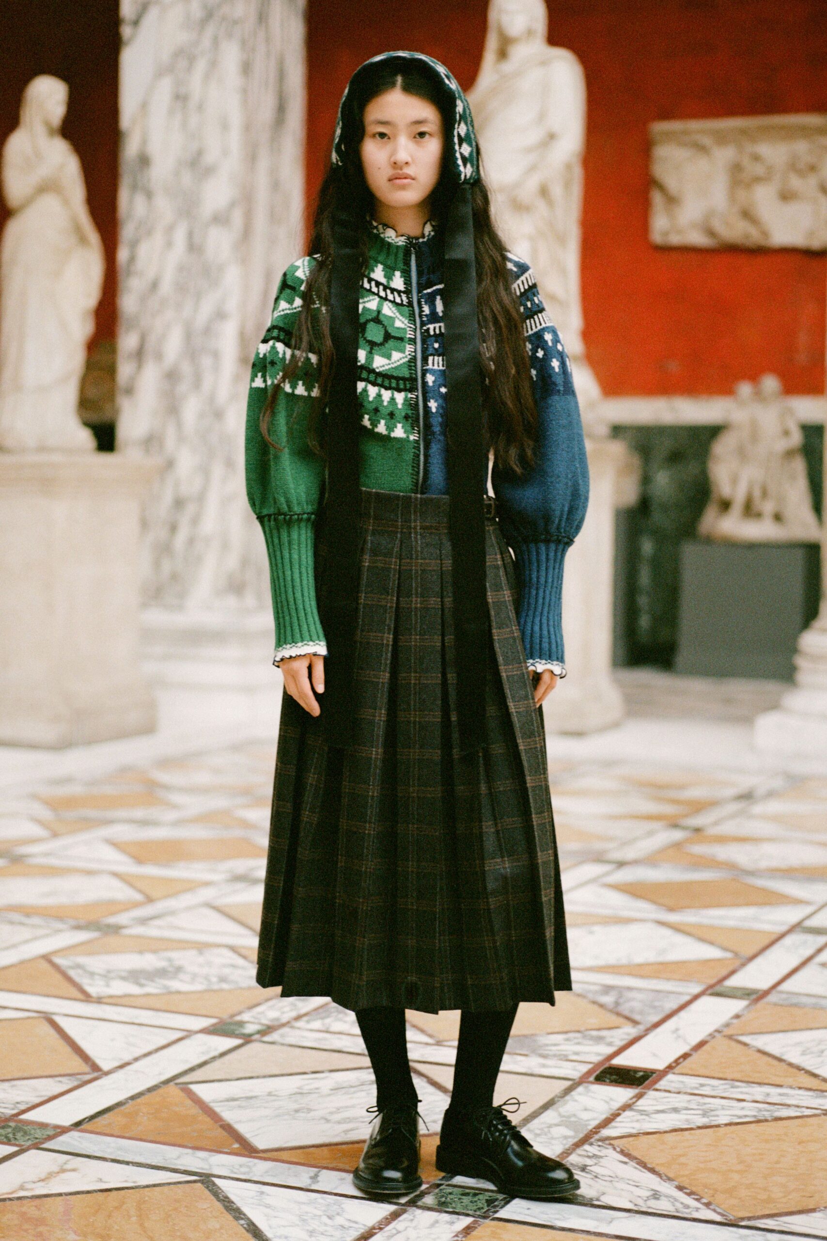 green wool long-sleeve collared fitted embroidered sweater