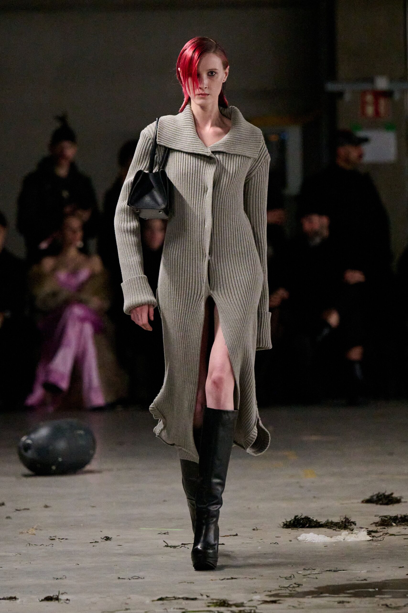 gray ribbed midi dress with boots