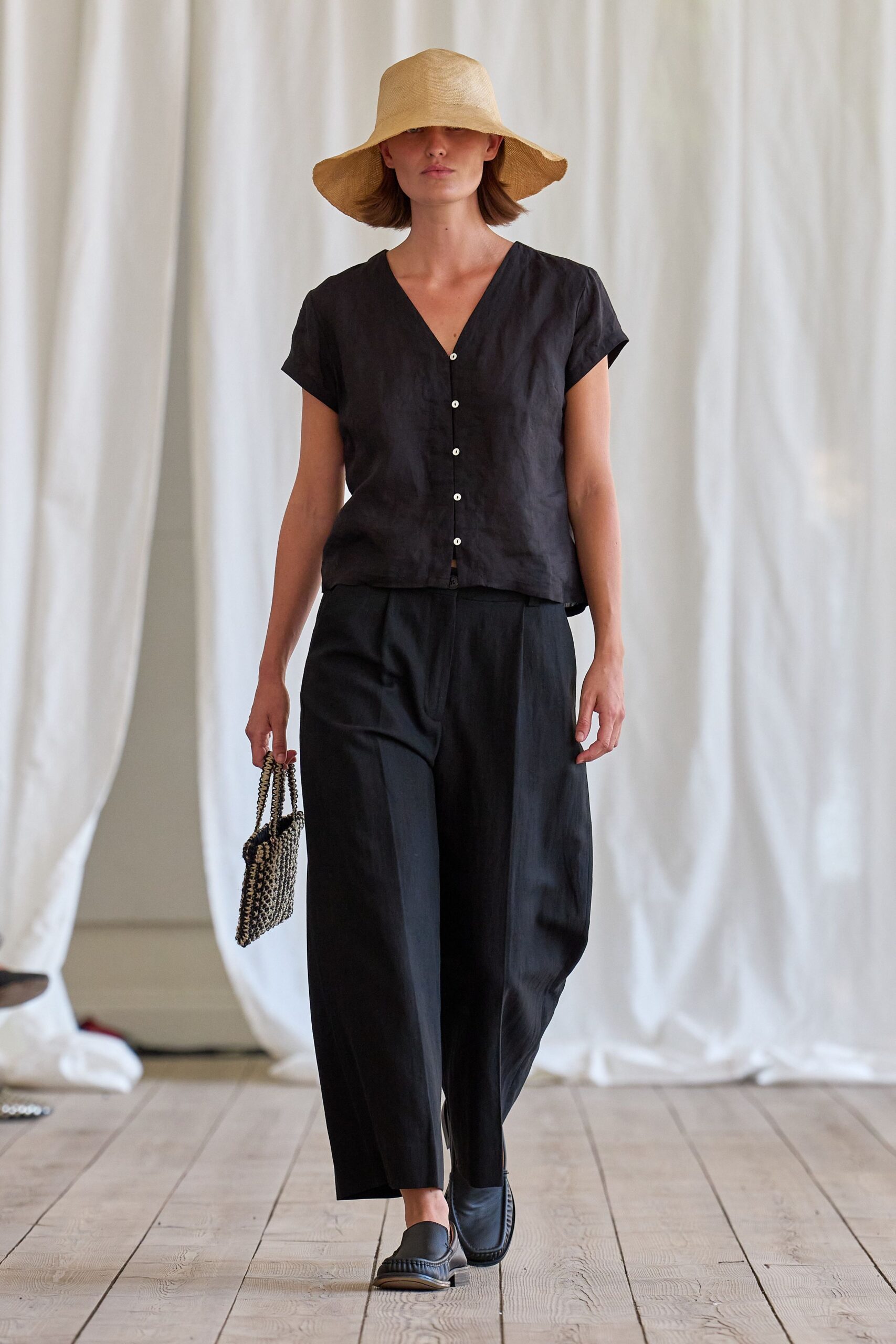 black linen short-sleeve v-neck relaxed buttoned top