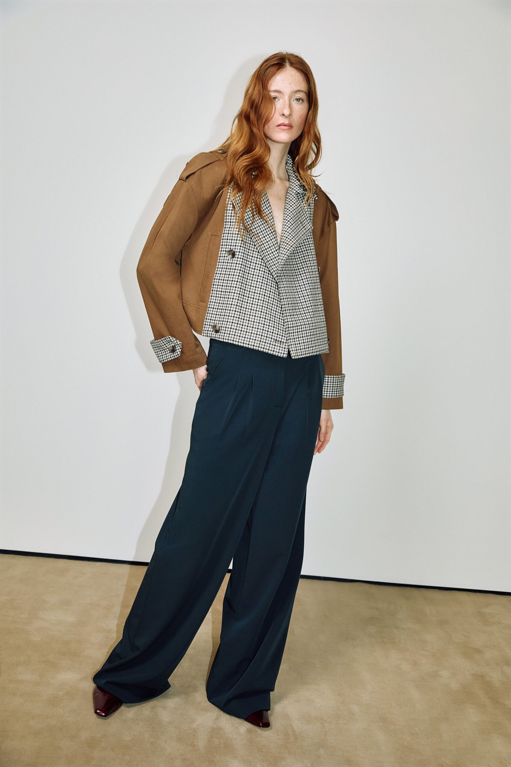 brown cotton long-sleeve collared structured buttoned jacket