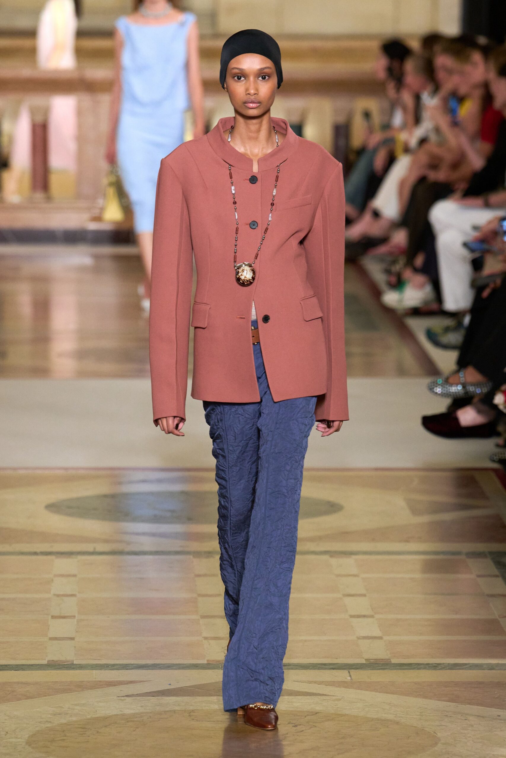 brown cotton long-sleeve collared oversized buttoned blazer