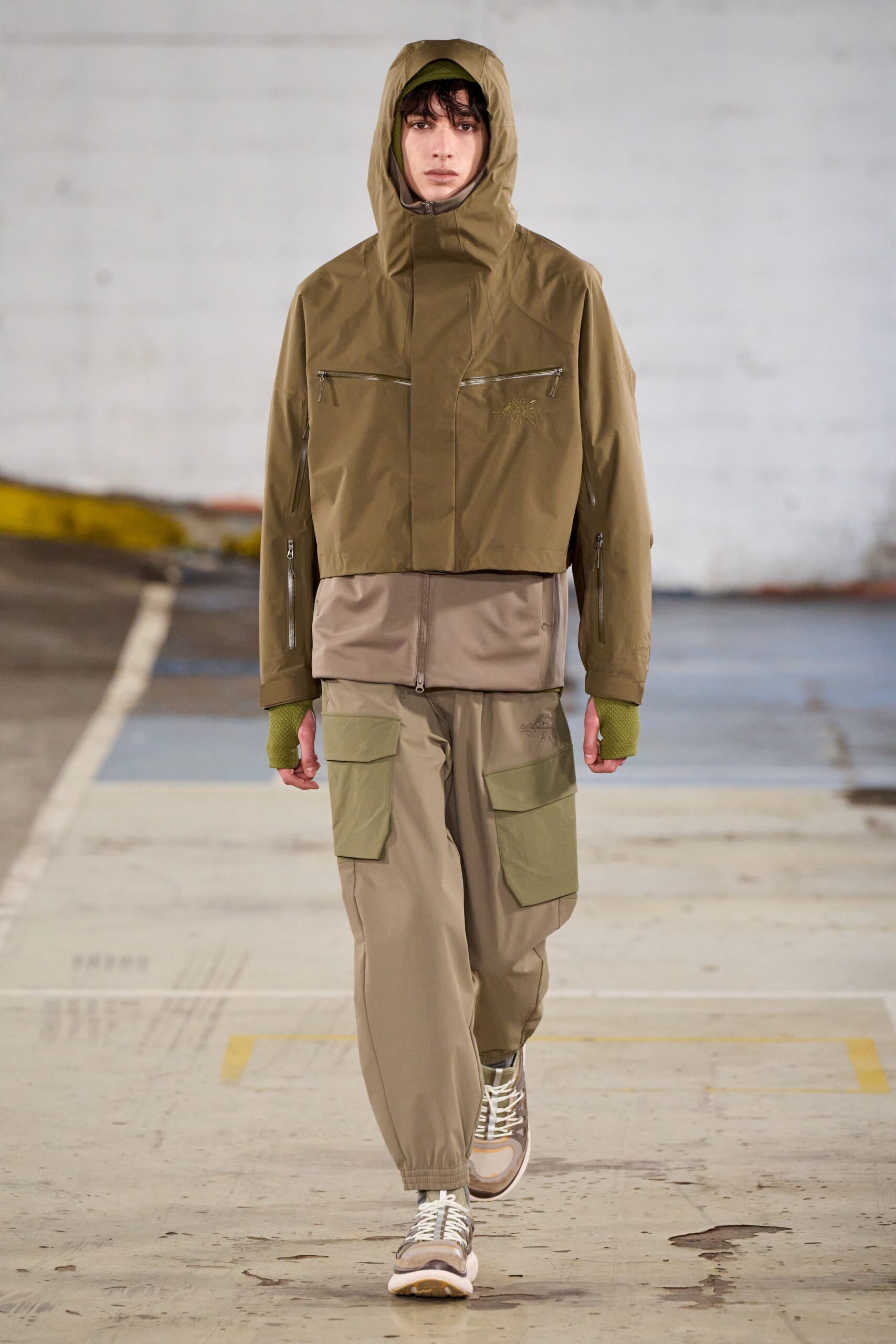 green relaxed jacket with cargo pants
