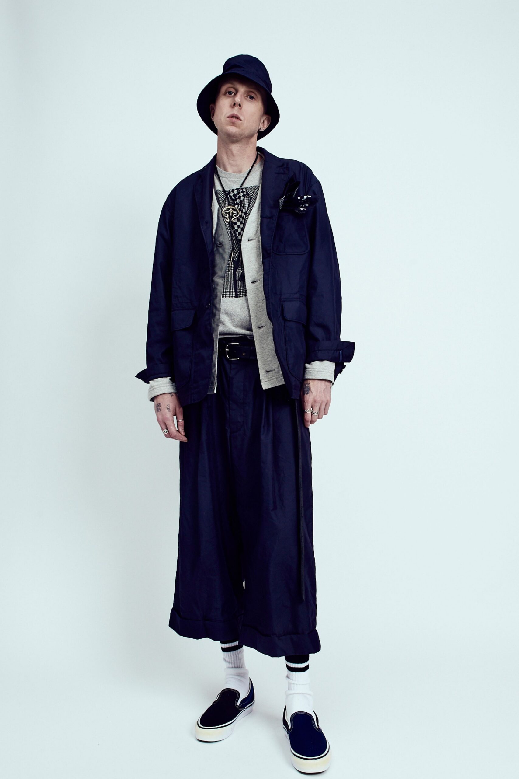 navy relaxed jacket with wide-leg pants