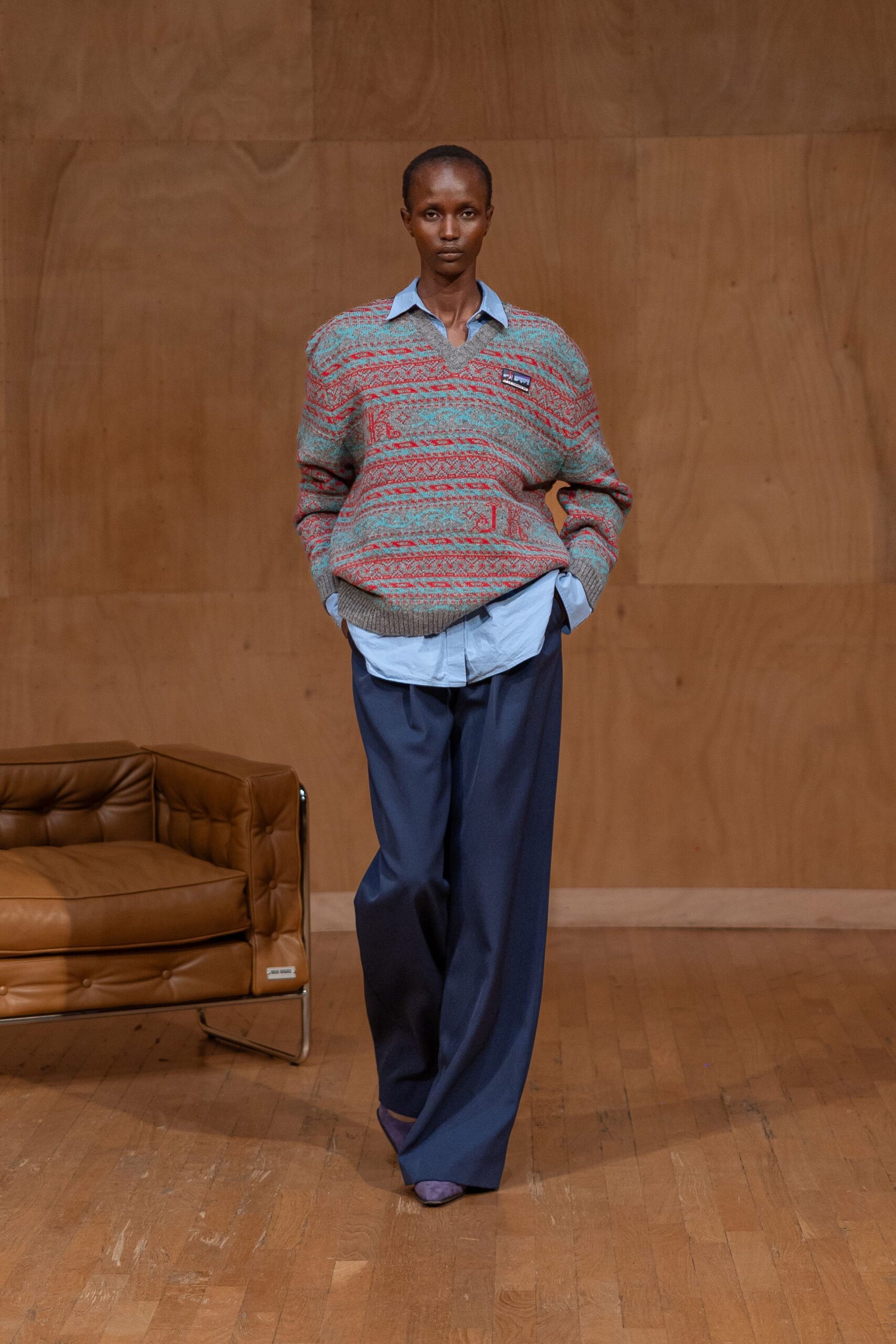 multi wool long-sleeve collared relaxed embroidered sweater