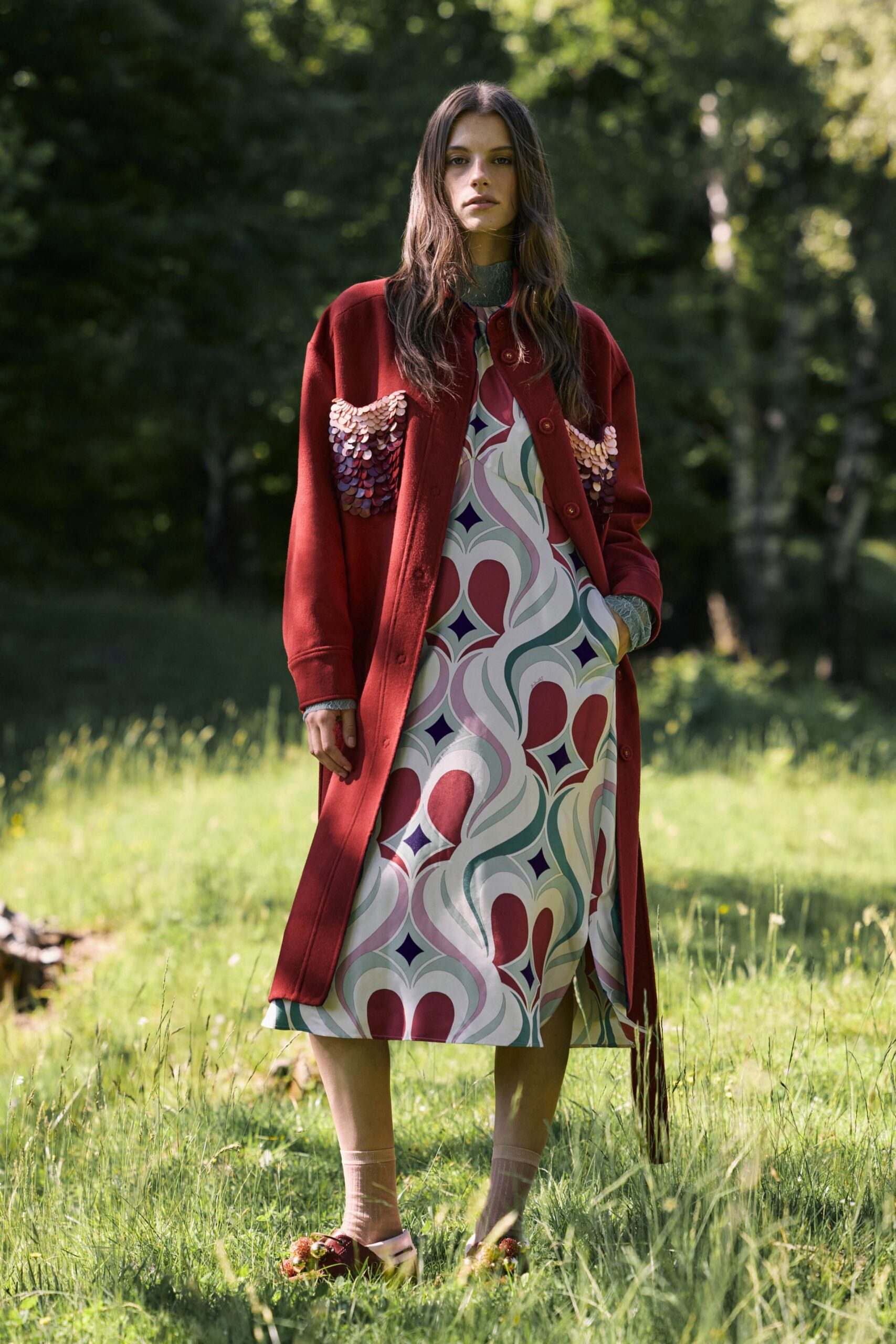 red cotton long-sleeve collared relaxed buttoned coat
