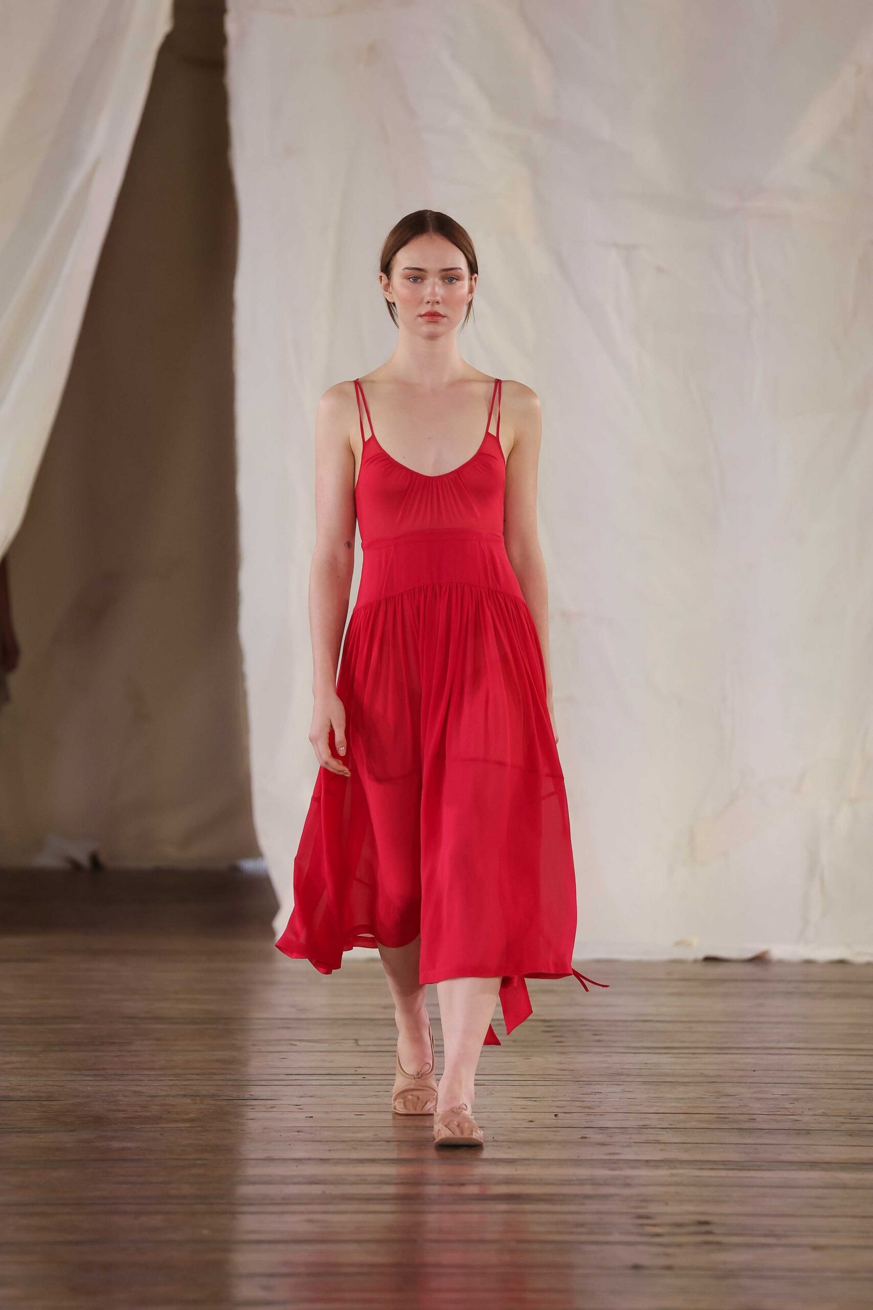 red midi dress with beige shoes
