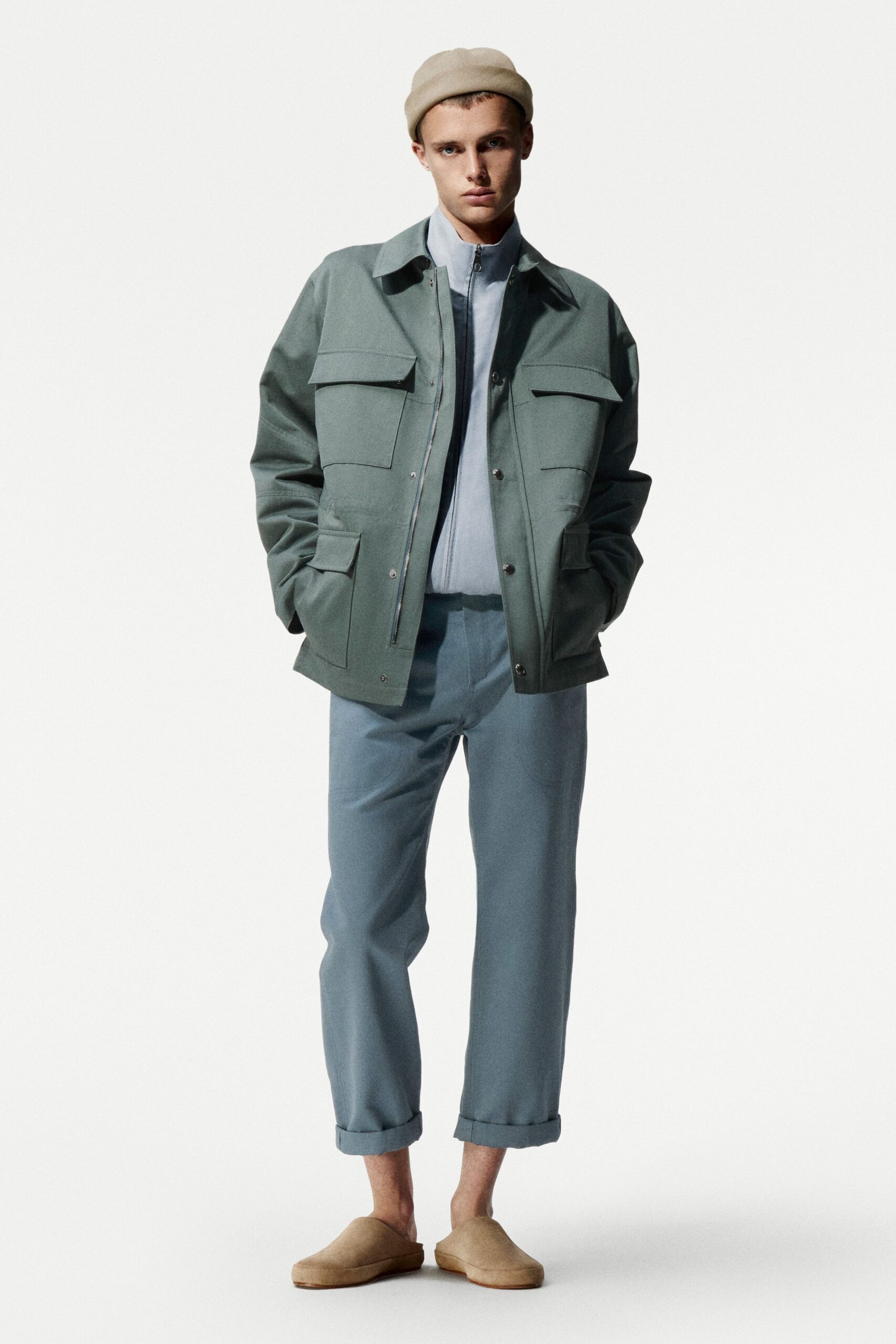 green cotton long-sleeve collared relaxed buttoned jacket