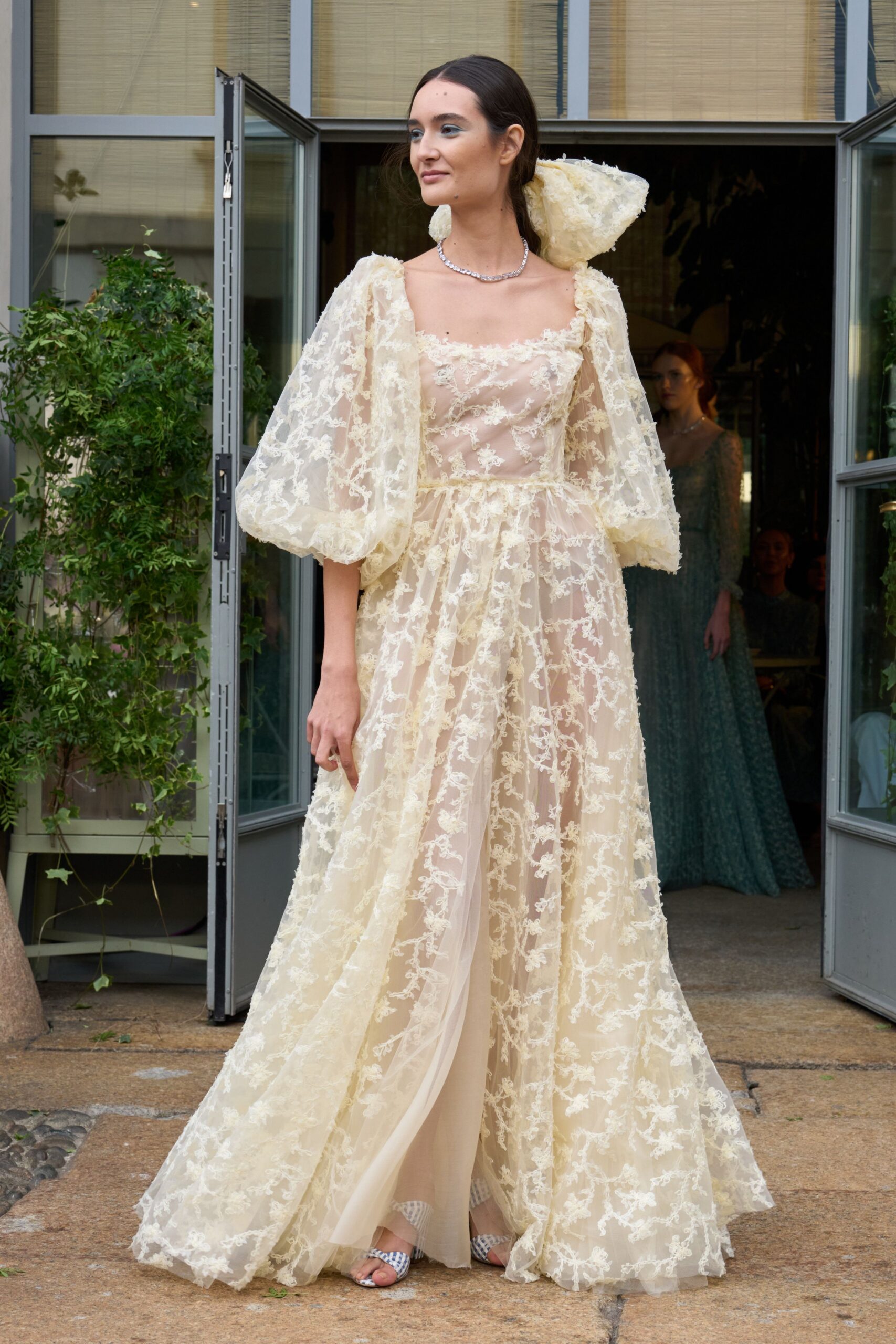 ivory lace sleeveless square-neck fitted layered flared gown