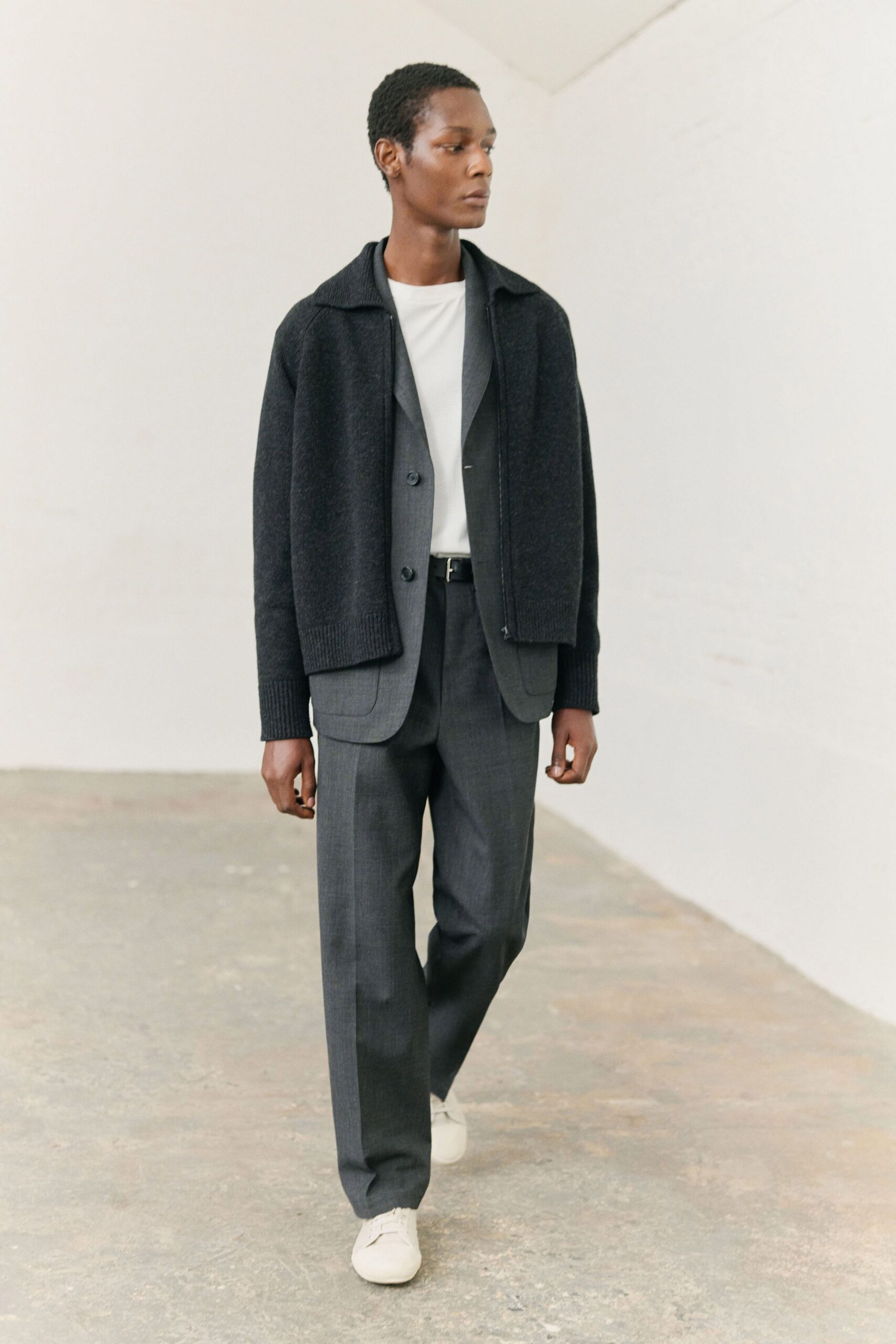 black wool relaxed jacket
