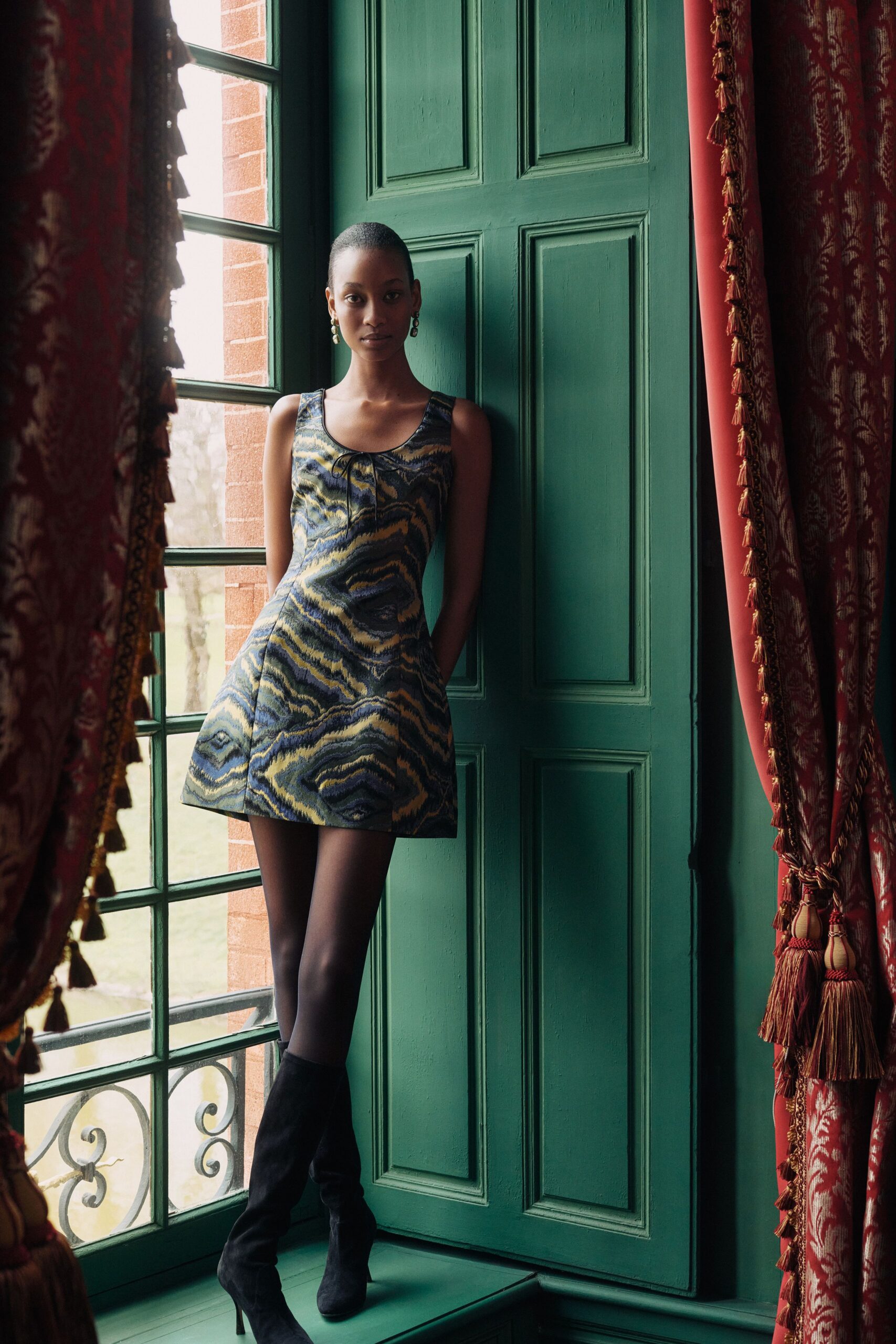 blue silk sleeveless v-neck fitted printed pleated mini-dress
