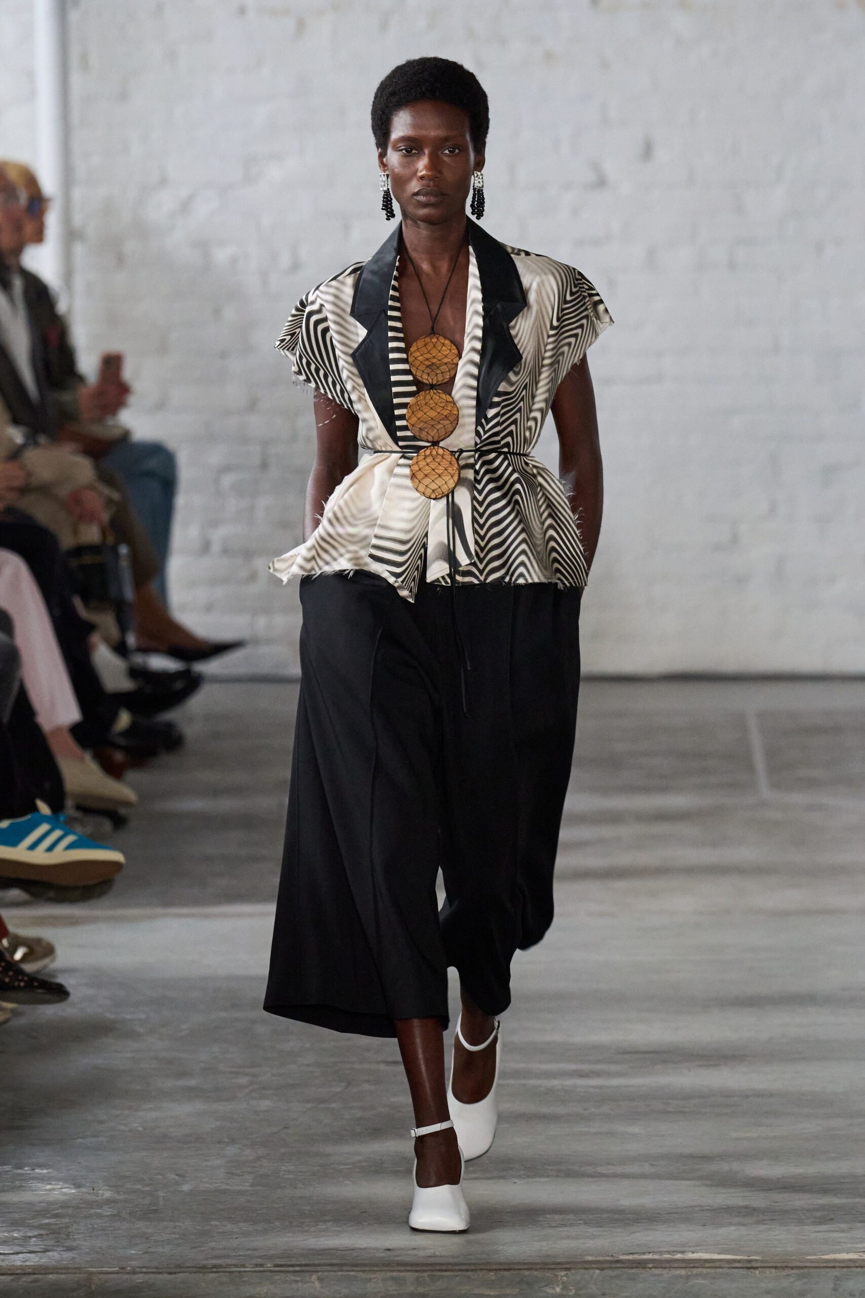 black silk short-sleeve v-neck relaxed printed draped top