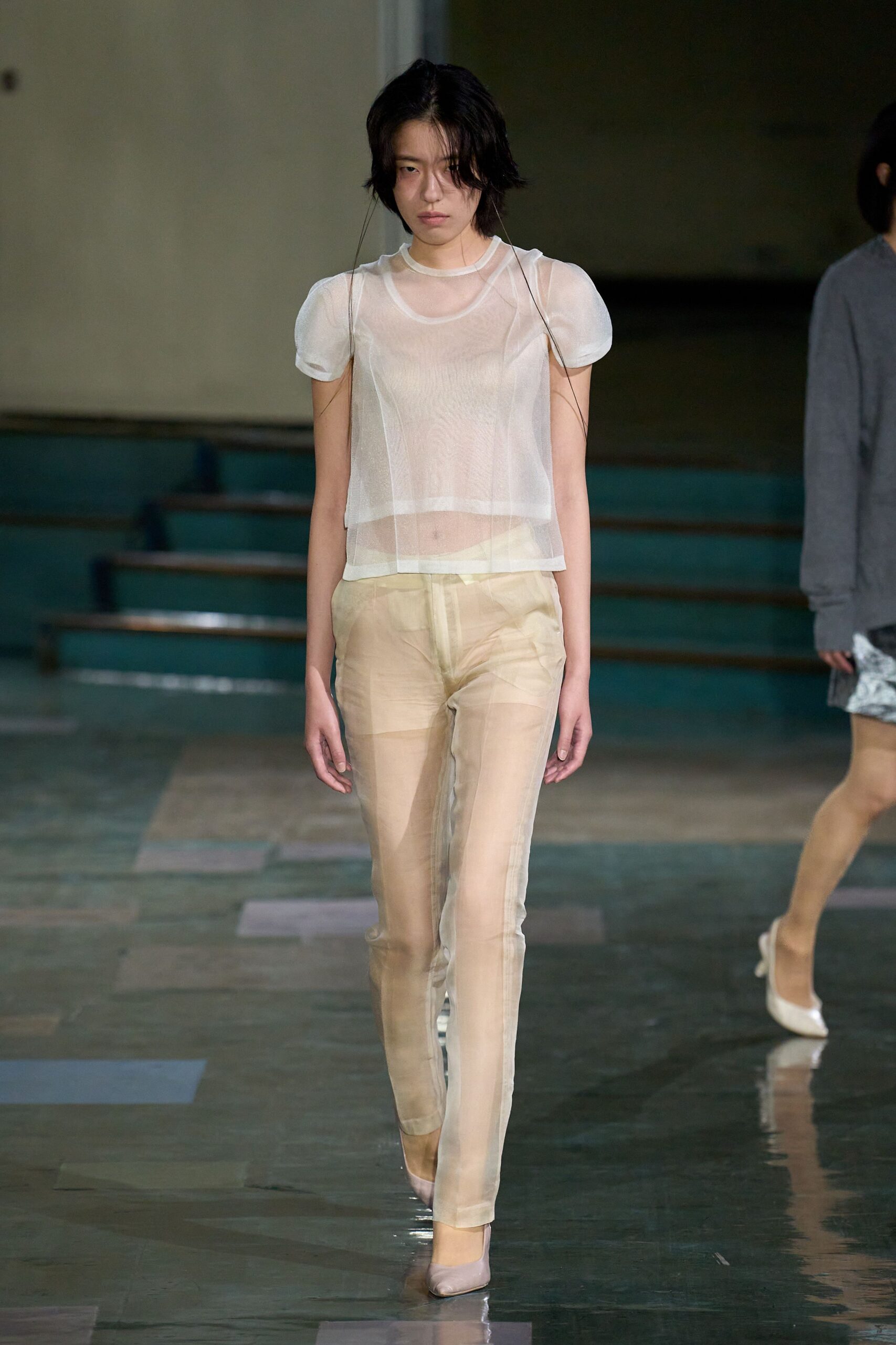 clear mesh short-sleeve v-neck fitted sheer flowing top