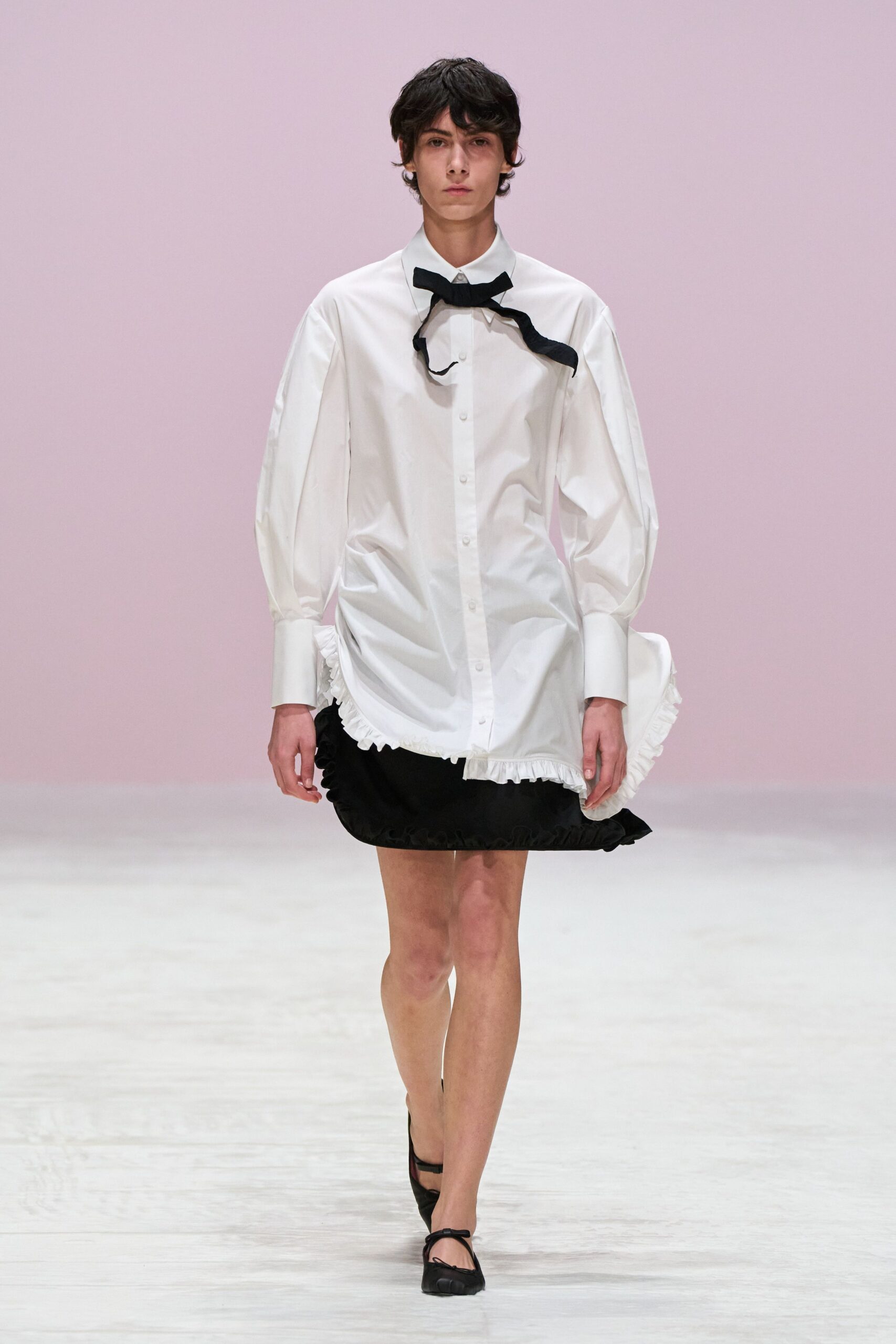 white cotton long-sleeve collared relaxed ruffled short shirt
