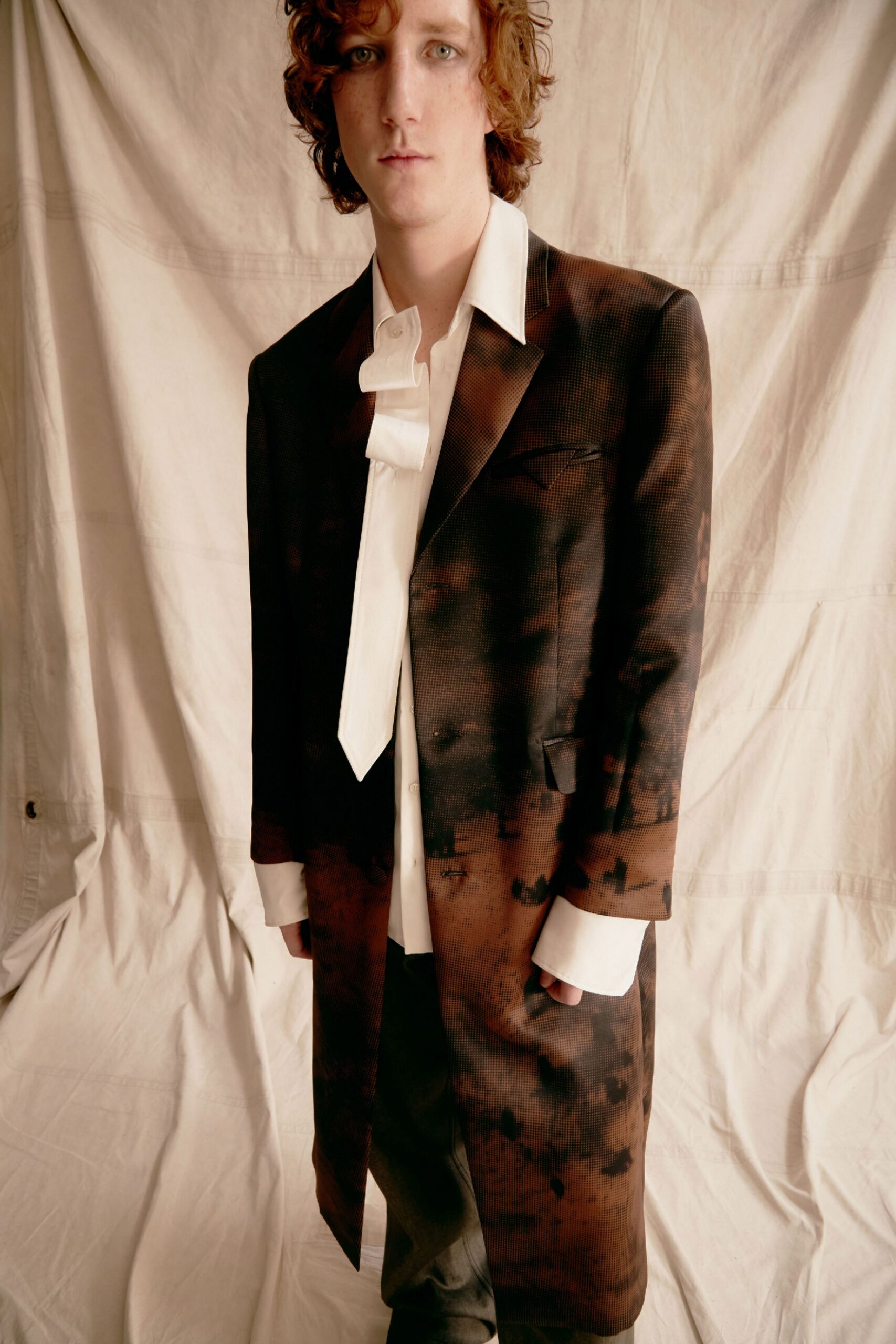 brown cotton long-sleeve collared tailored buttoned printed coat