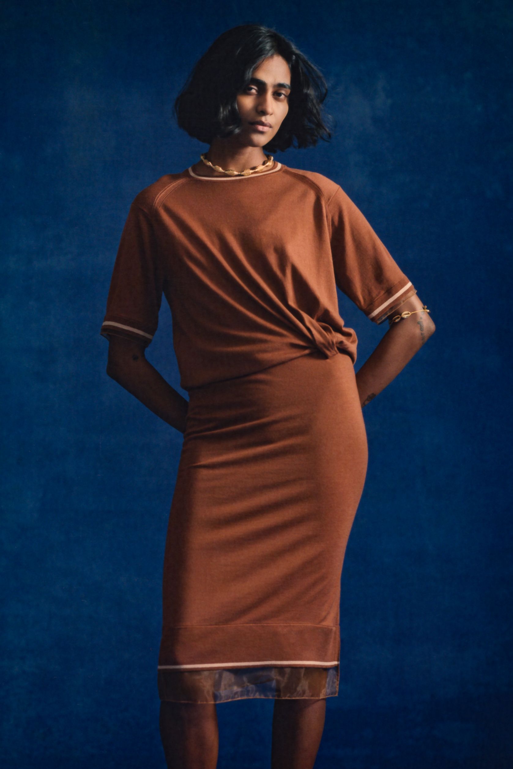 brown fitted midi dress