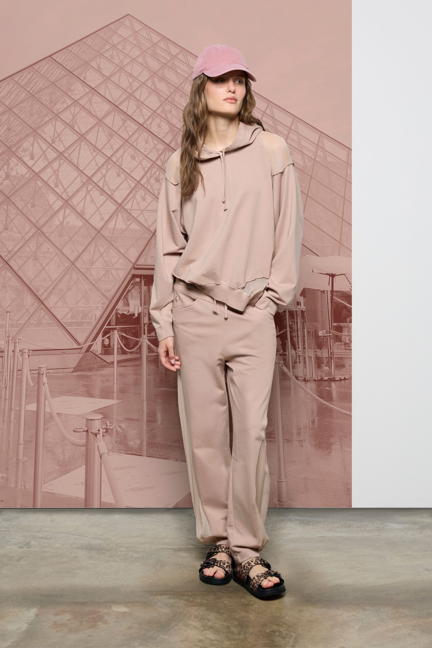 beige hoodie and pants with sandals
