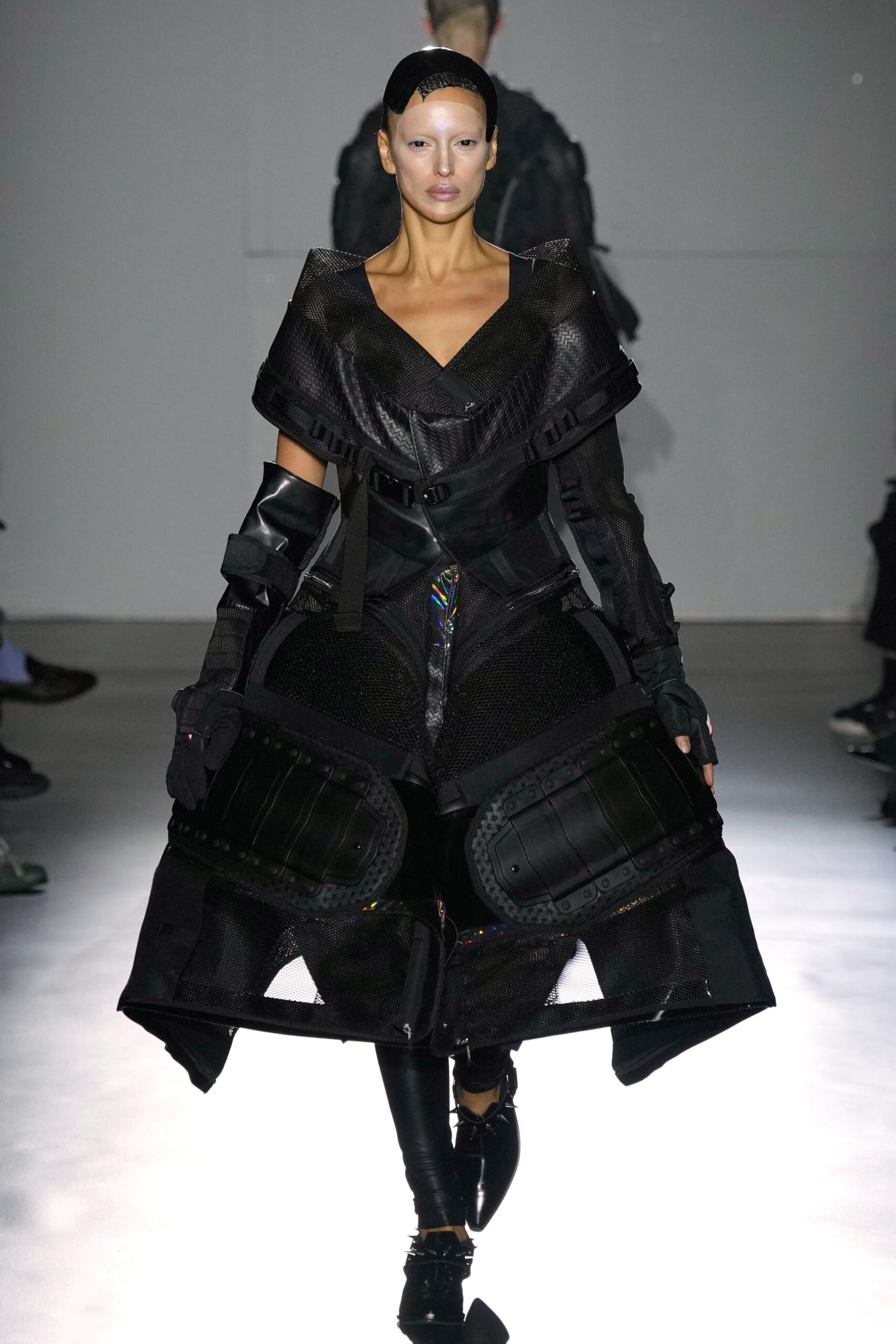 black cotton long-sleeve v-neck structured layered zippered dress