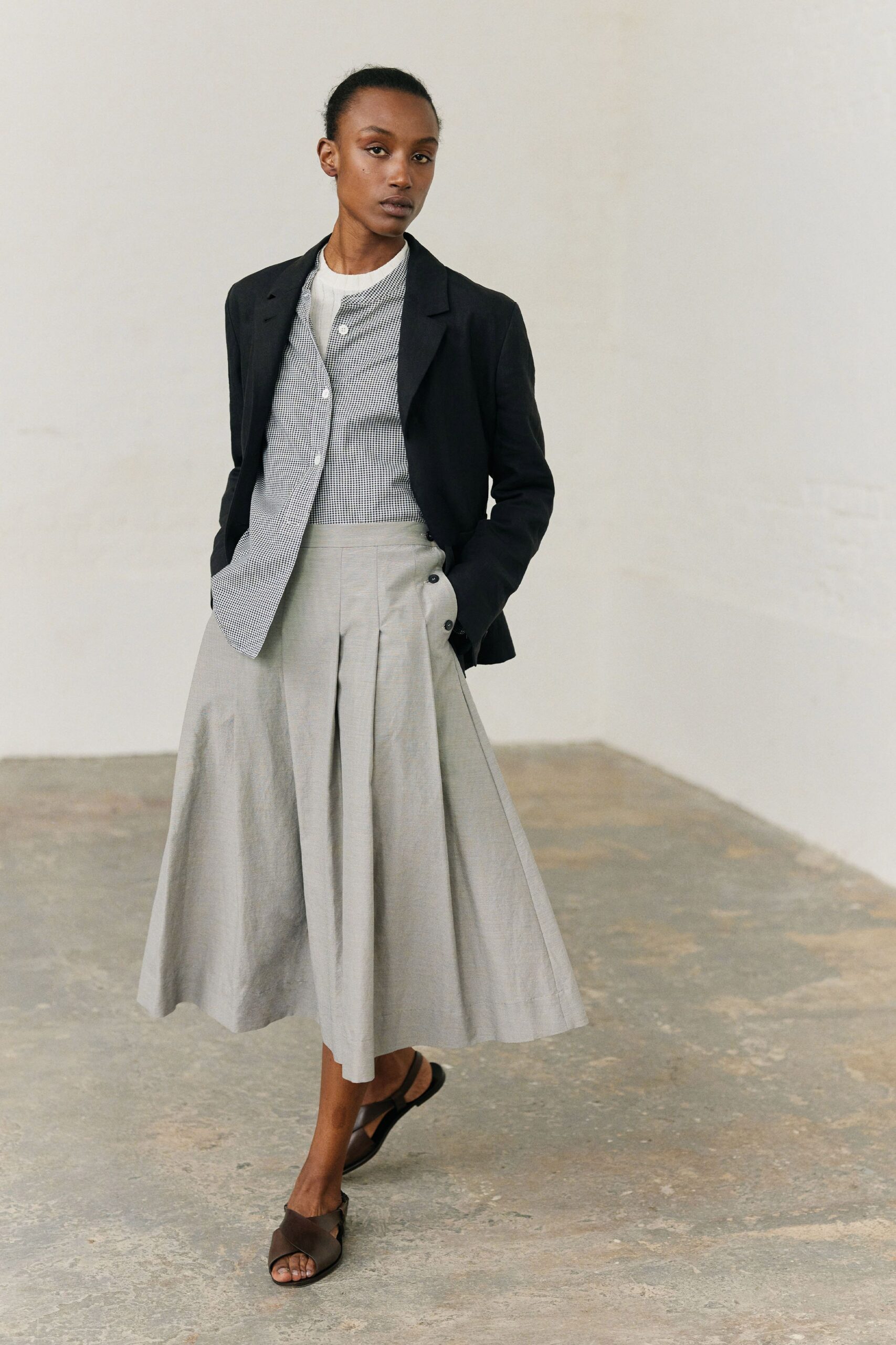 gray cotton long-sleeve relaxed pleated midi skirt